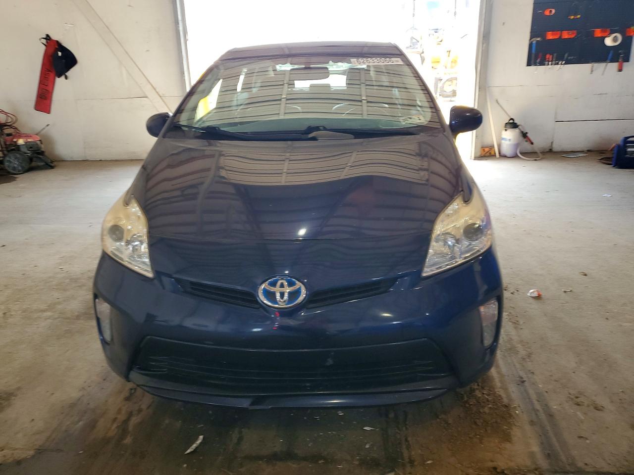 2015 Toyota Prius Four Blue vin: JTDKN3DUXF1920682