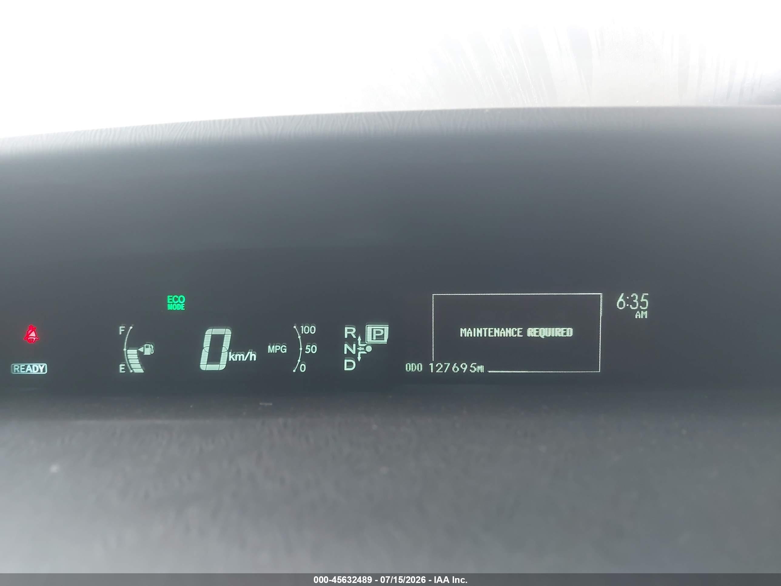 2015 Toyota Prius Four Silver vin: JTDKN3DUXF1928040
