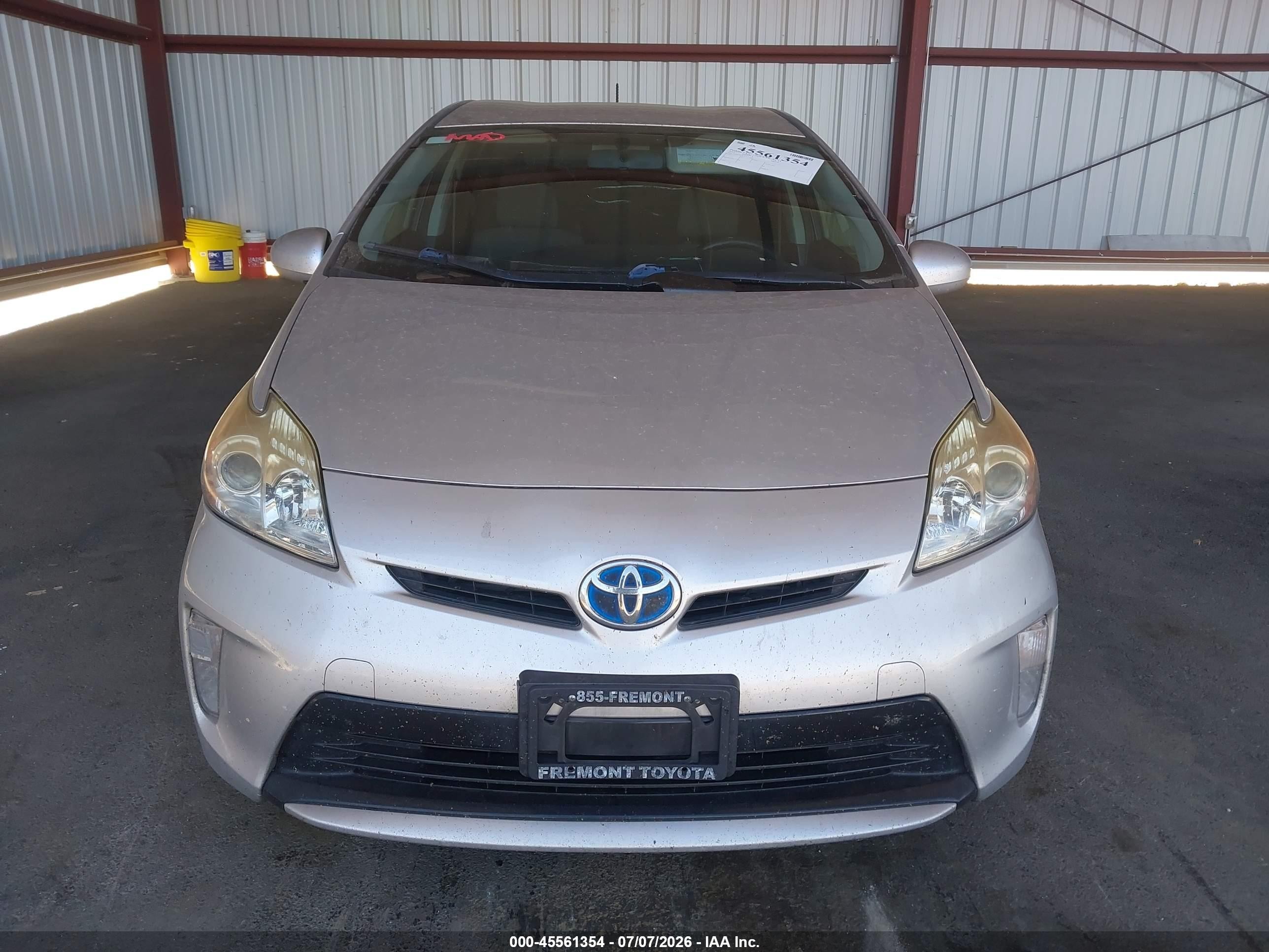 2015 Toyota Prius Two Silver vin: JTDKN3DUXF1931049