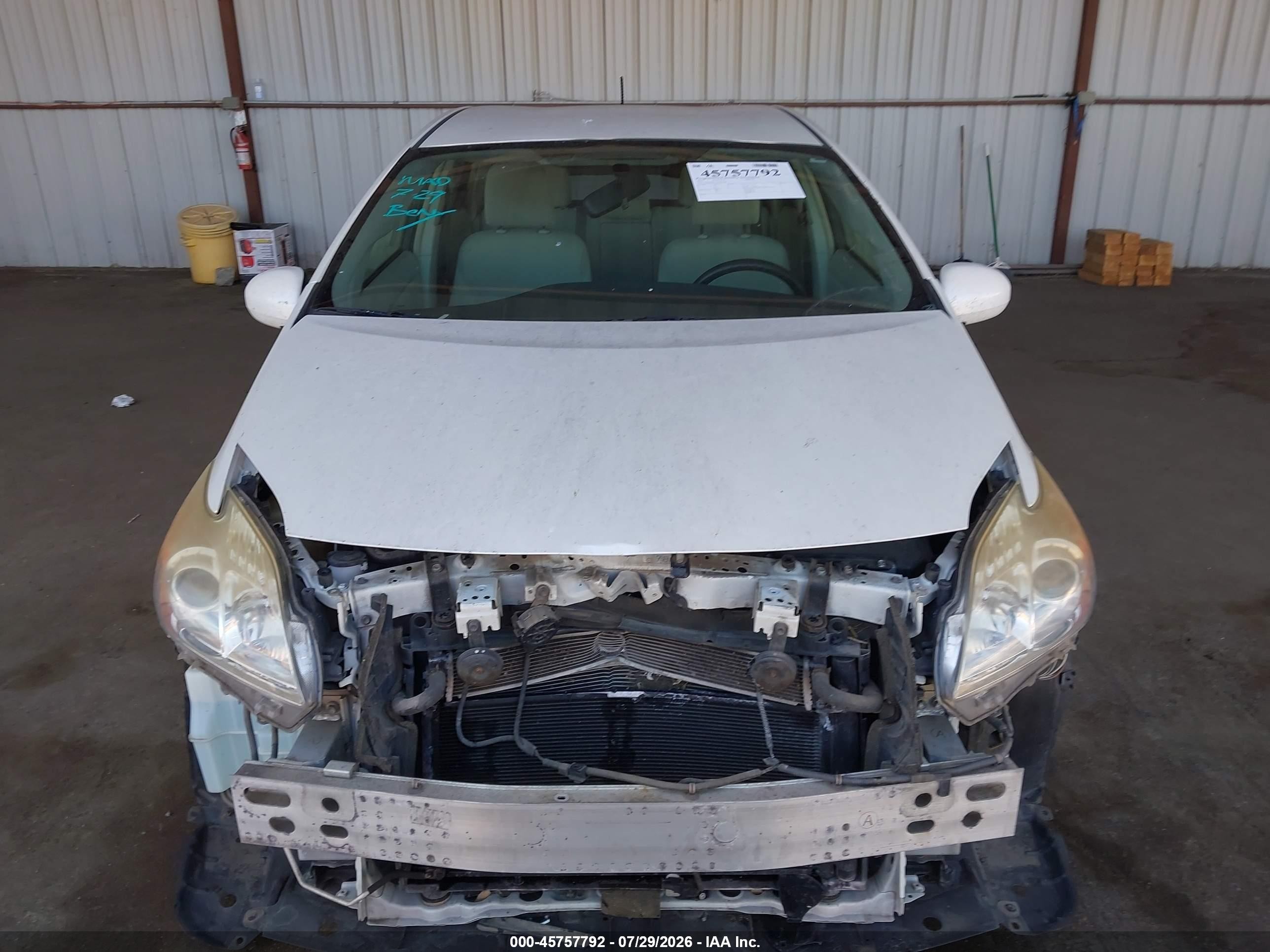 2015 Toyota Prius Three Белый vin: JTDKN3DUXF1933089