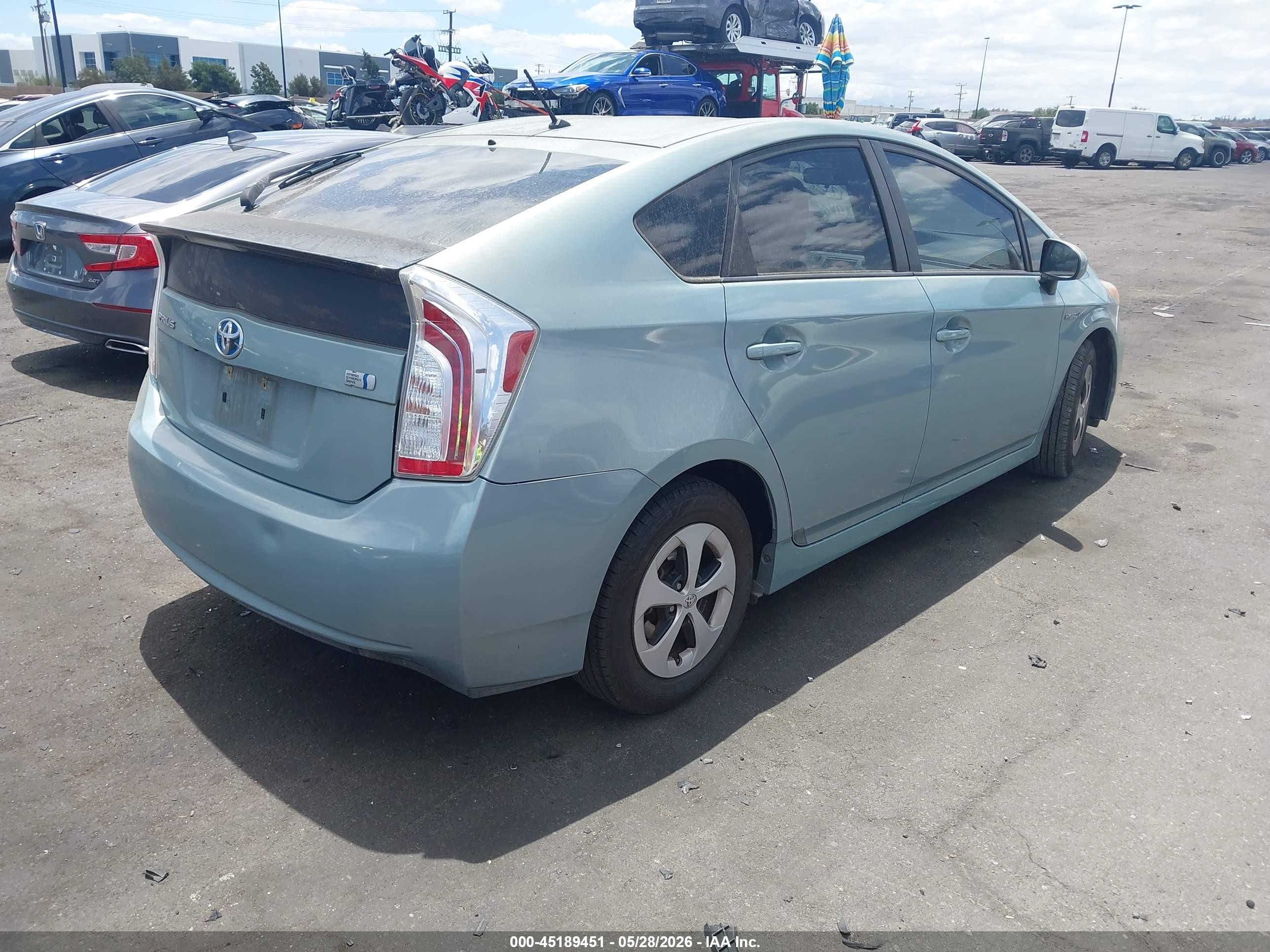 2015 Toyota Prius Two Teal vin: JTDKN3DUXF1934422