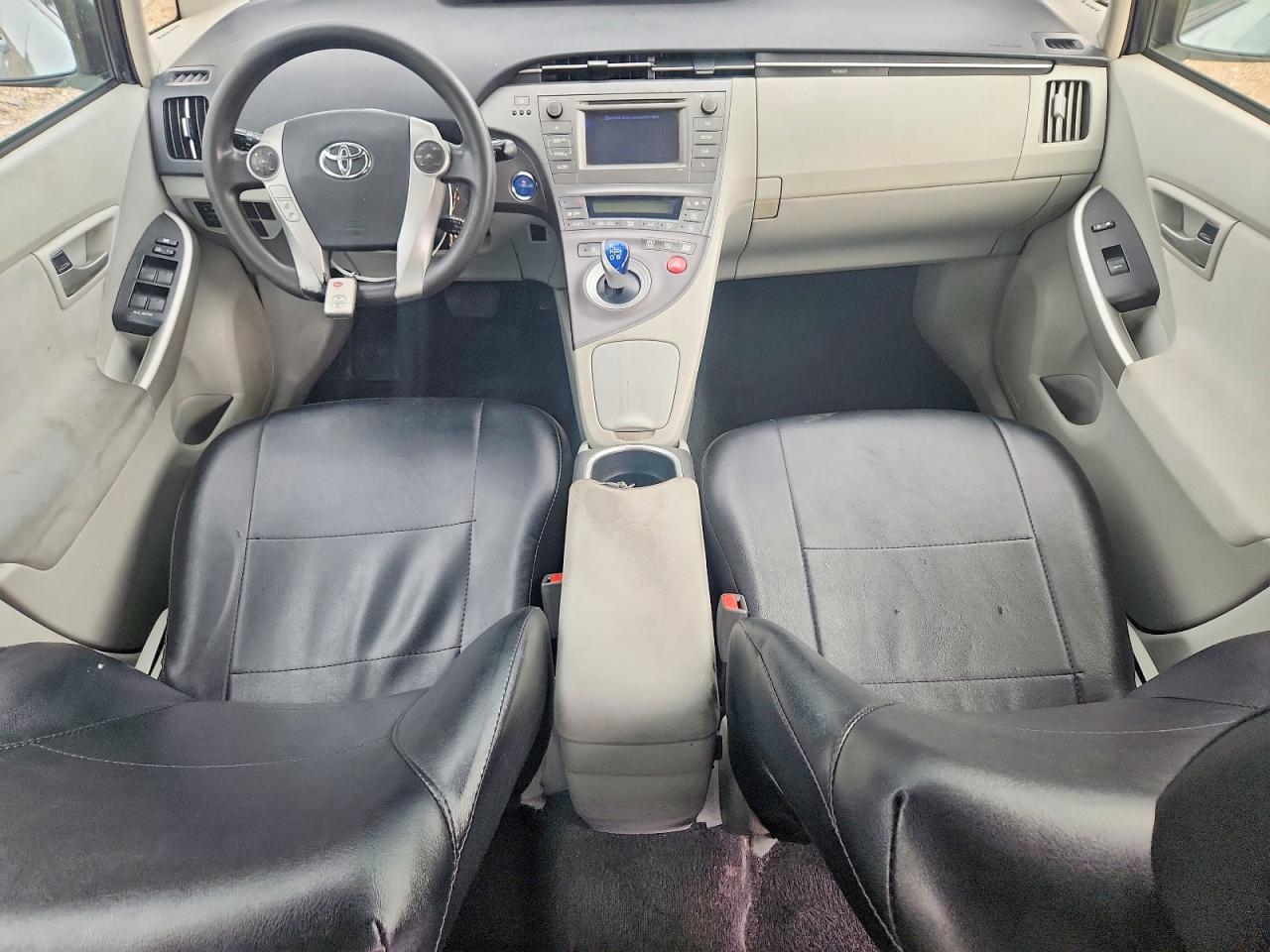 2015 Toyota Prius Two Turquoise vin: JTDKN3DUXF1969736