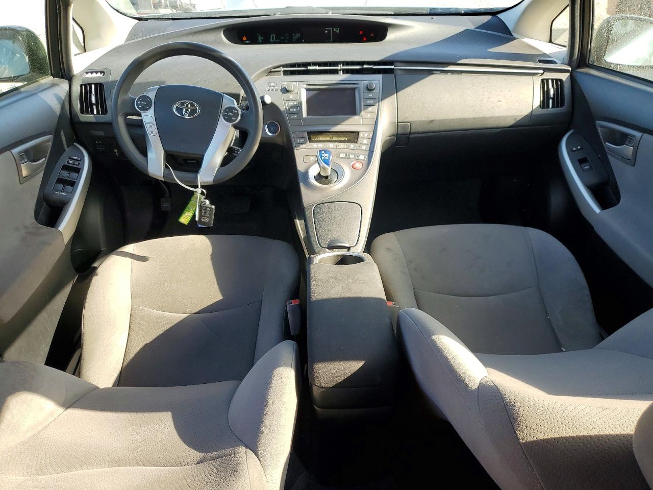 2015 Toyota Prius Two Turquoise vin: JTDKN3DUXF1977819