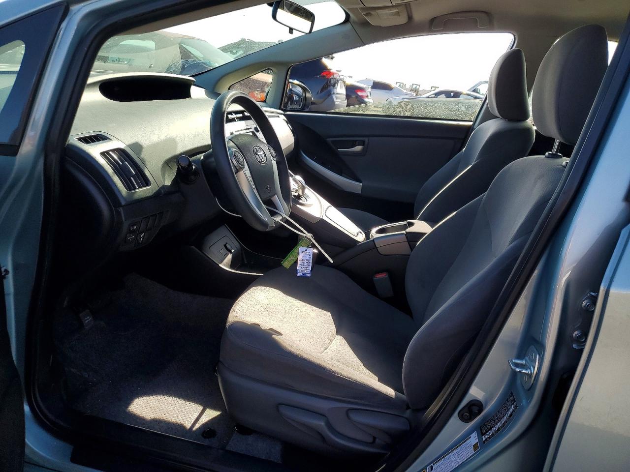 2015 Toyota Prius Two Turquoise vin: JTDKN3DUXF1977819
