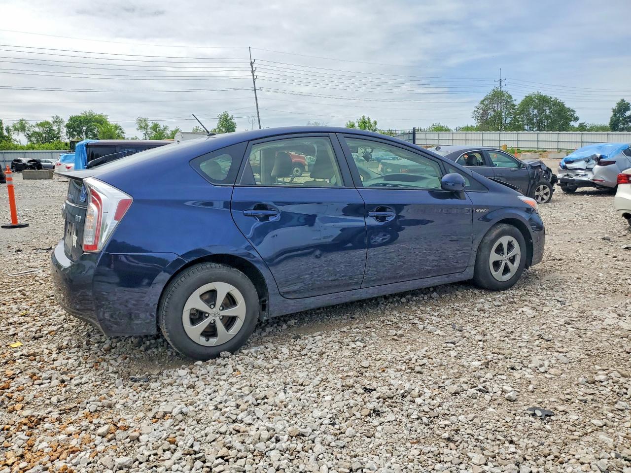 2015 Toyota Prius Two Blue vin: JTDKN3DUXF1982518