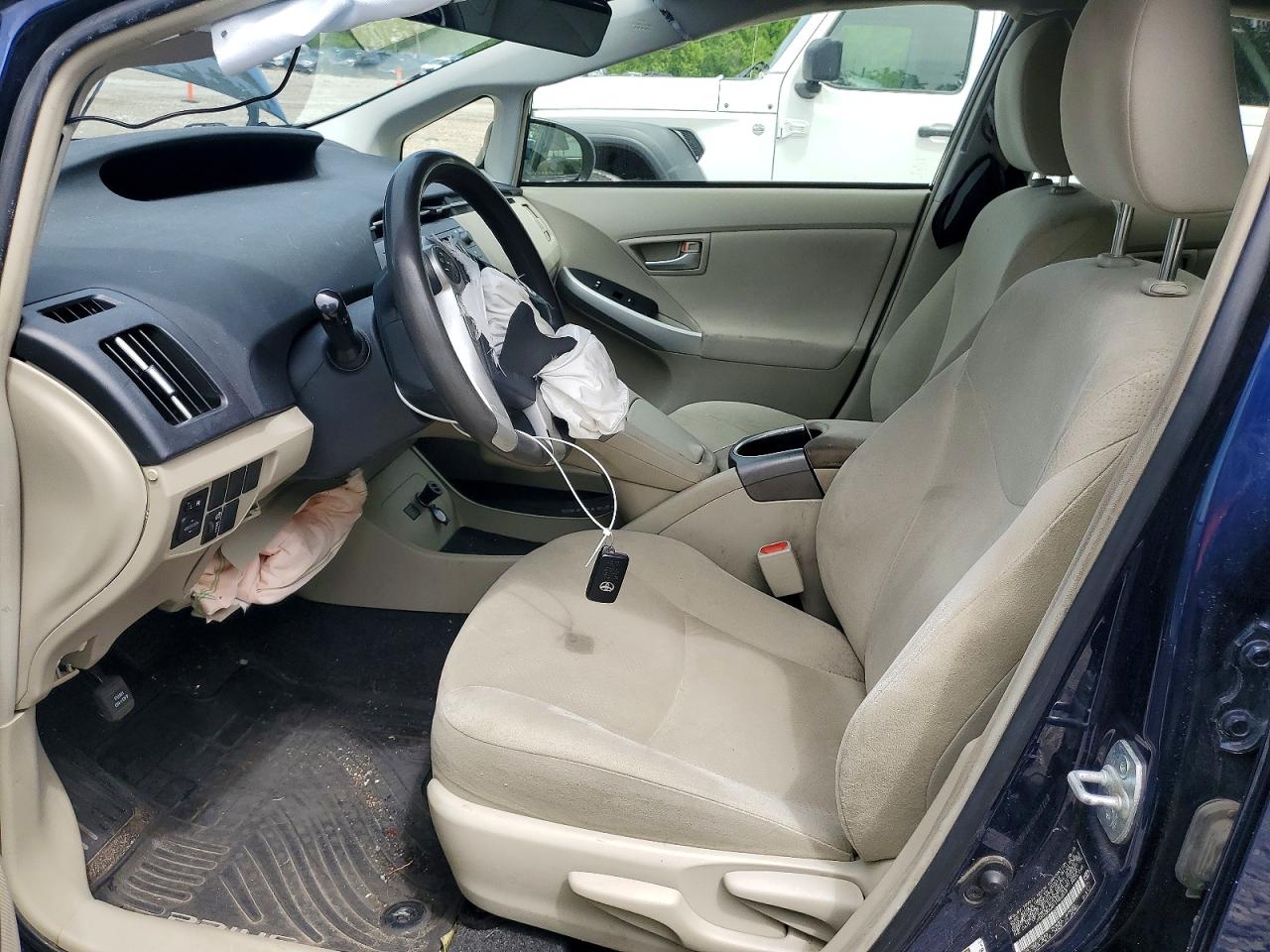 2015 Toyota Prius Two Blue vin: JTDKN3DUXF1982518