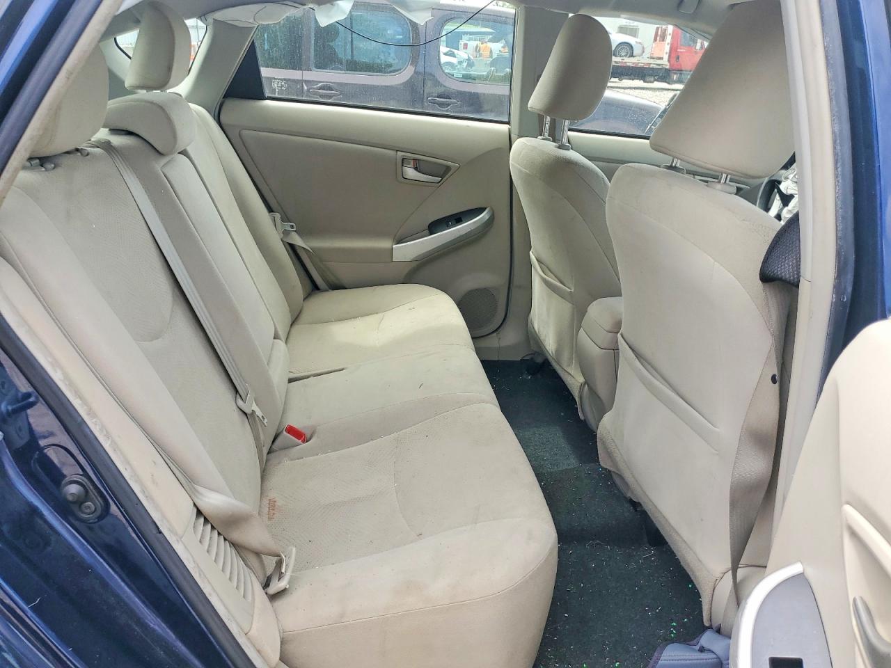 2015 Toyota Prius Two Blue vin: JTDKN3DUXF1982518