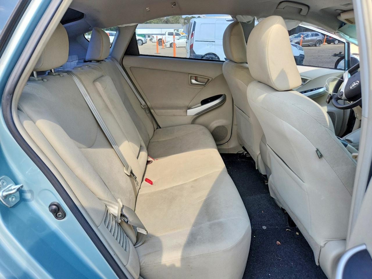 2015 Toyota Prius Two Turquoise vin: JTDKN3DUXF1983541