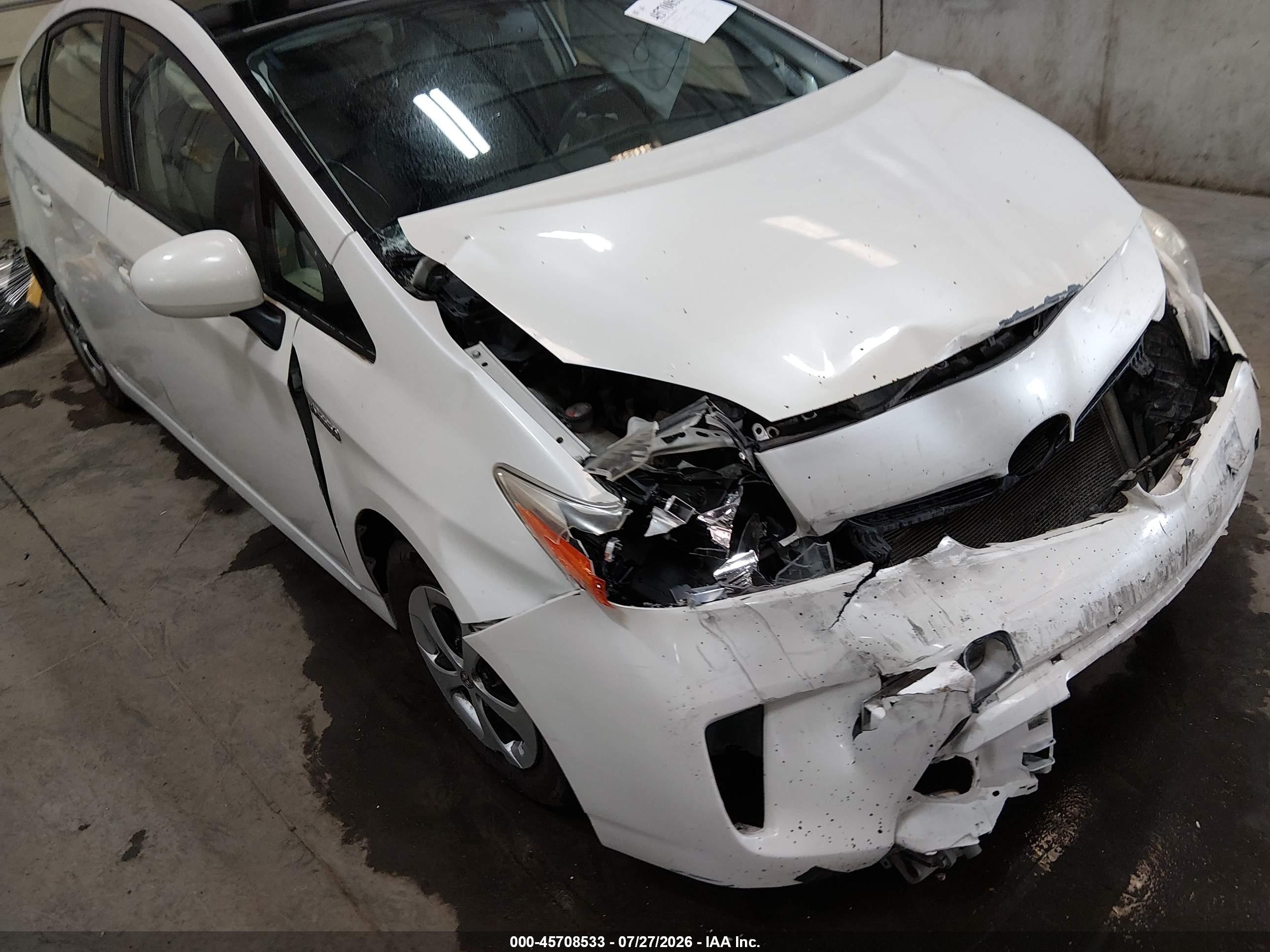 2015 Toyota Prius Four Белый vin: JTDKN3DUXF1998282