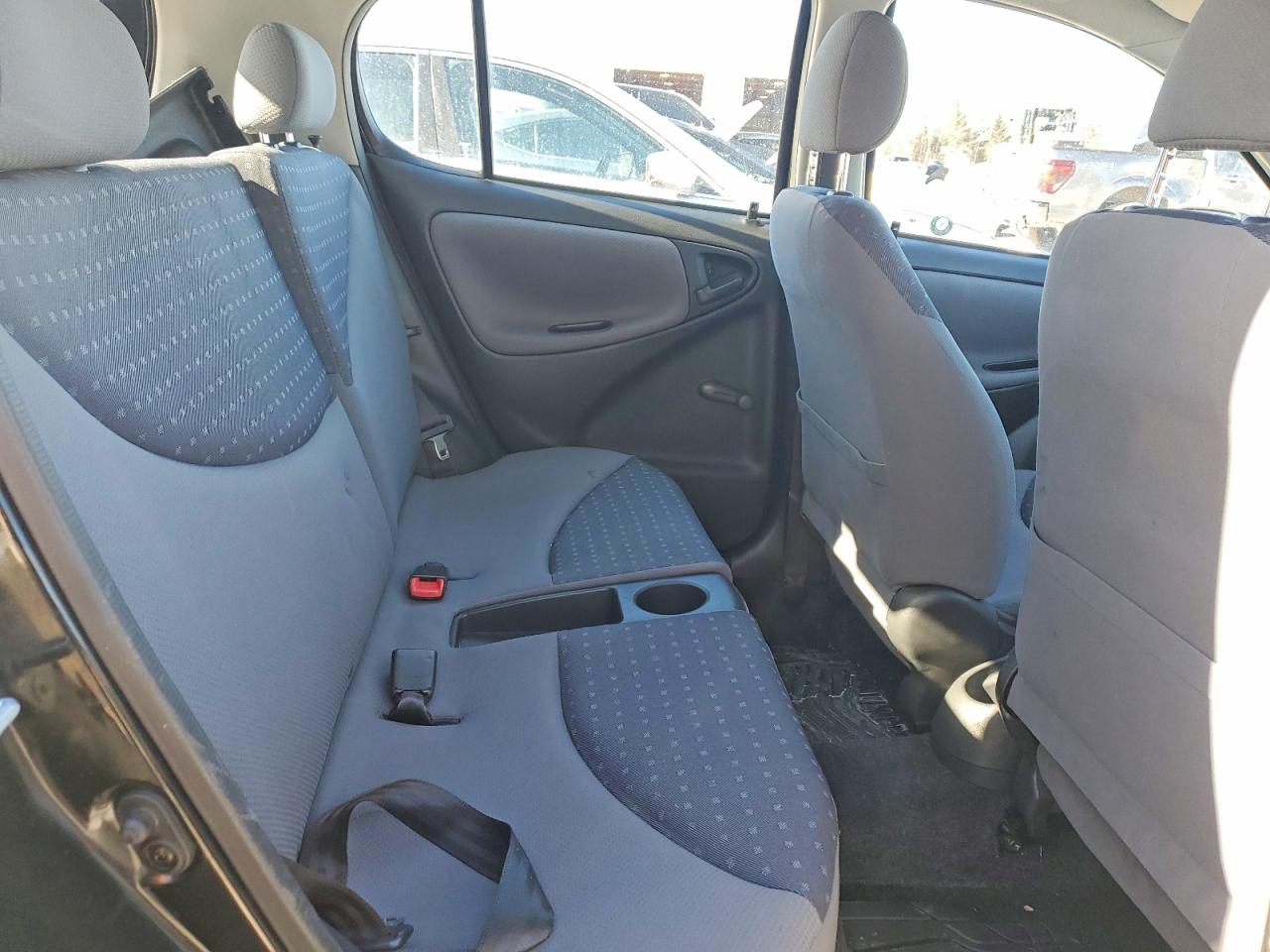 2005 Toyota Echo Черный vin: JTDKT123150084768