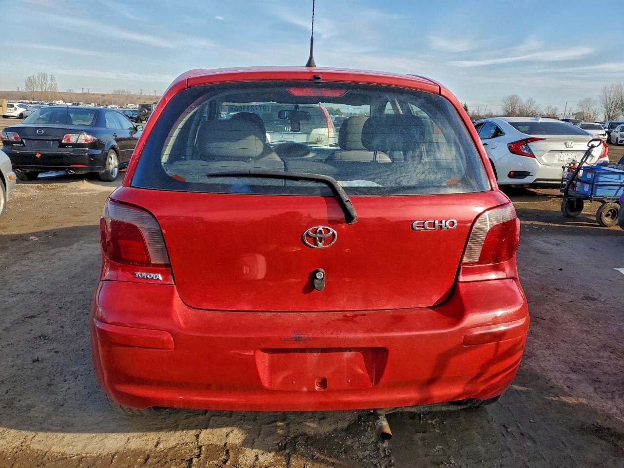 2004 Toyota Echo Красный vin: JTDKT123640062392