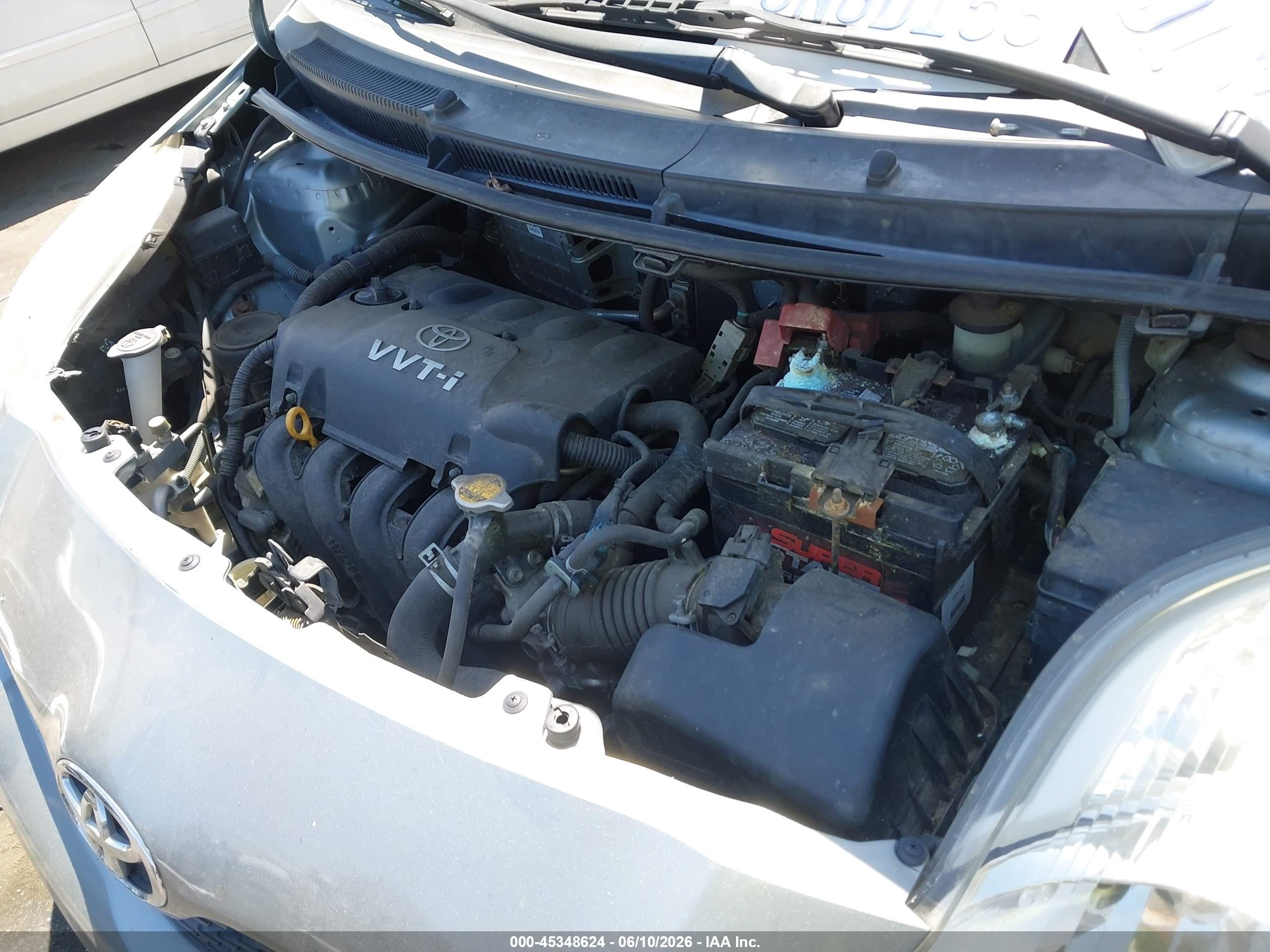 2010 Toyota Yaris   Silver vin: JTDKT4K31A5316008