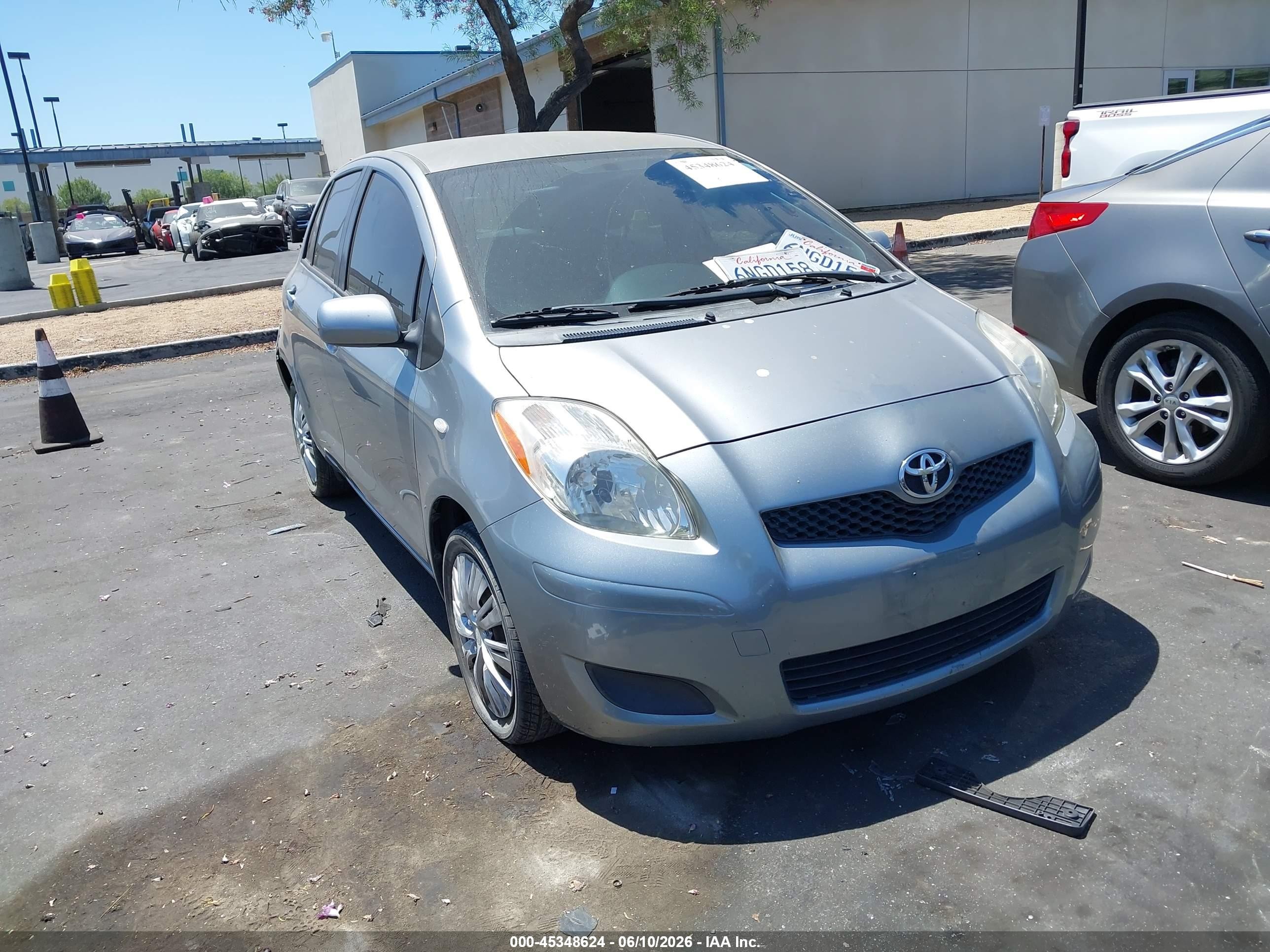 2010 Toyota Yaris   Silver vin: JTDKT4K31A5316008