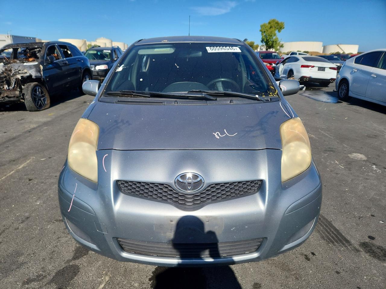 2010 Toyota Yaris Base Gray vin: JTDKT4K32A5315840
