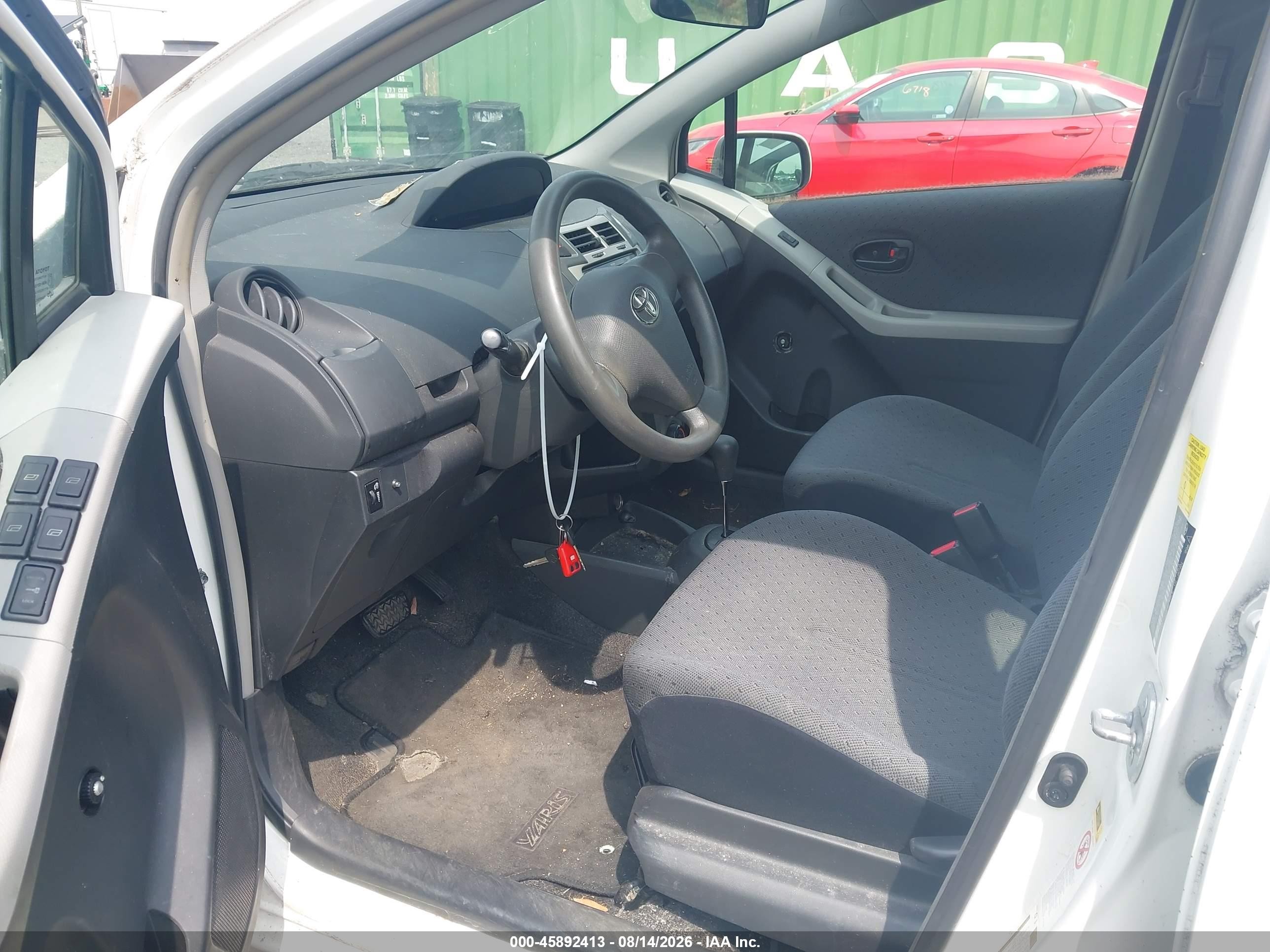 2010 Toyota Yaris   White vin: JTDKT4K33A5282900