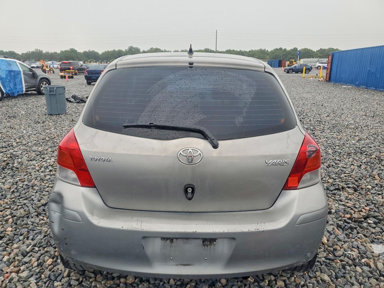 2010 Toyota Yaris Base Silver vin: JTDKT4K35A5321776