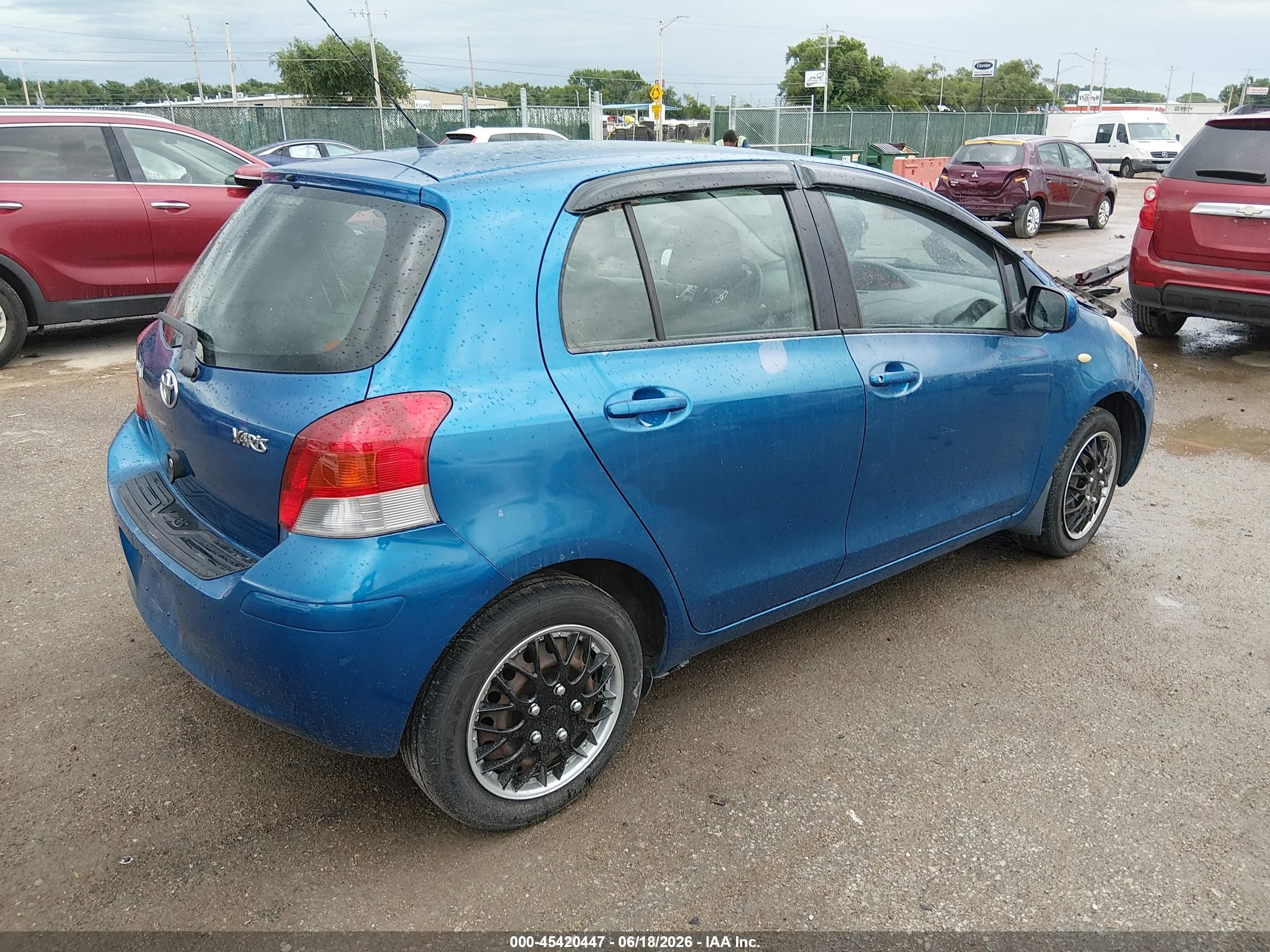 2010 Toyota Yaris   Blue vin: JTDKT4K36A5291641