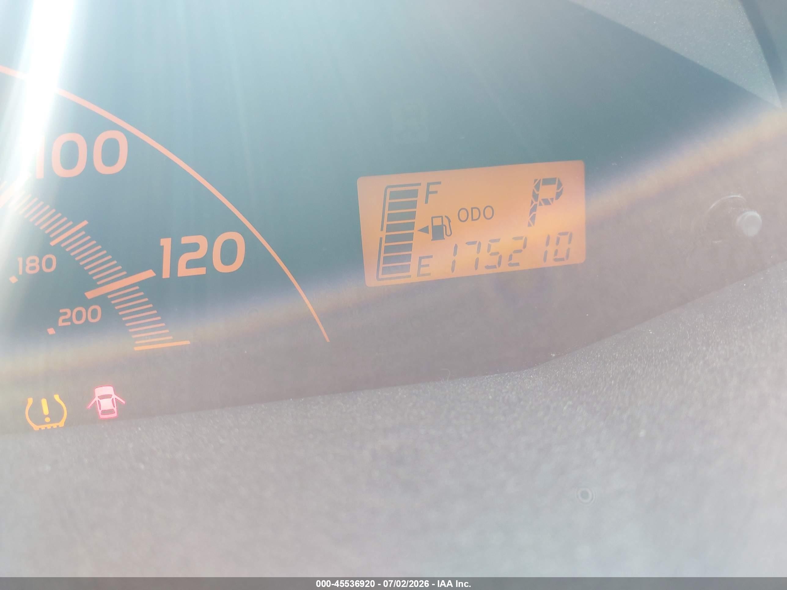 2010 Toyota Yaris   Синий vin: JTDKT4K37A5296833