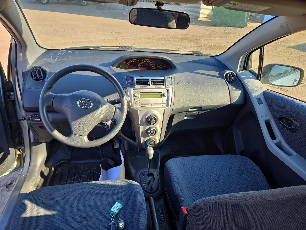 2011 Toyota Yaris Base Gray vin: JTDKT4K39B5334144
