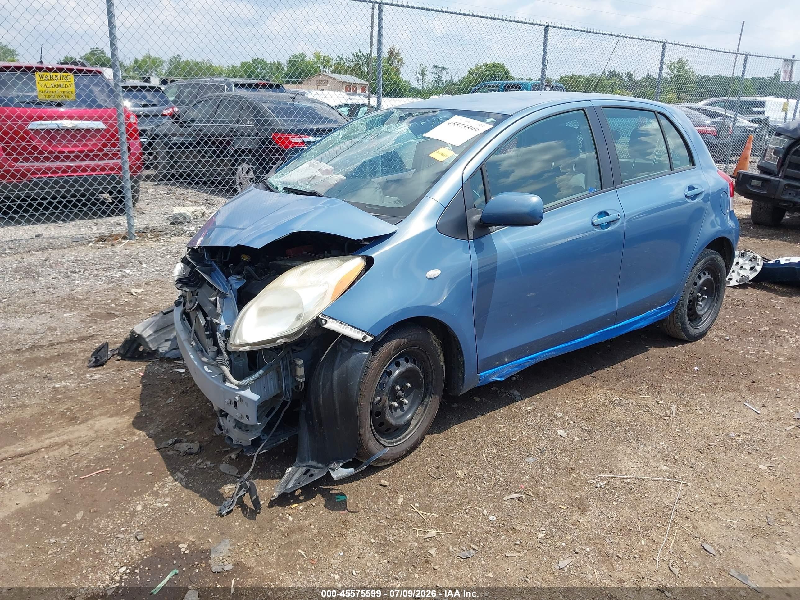 2011 Toyota Yaris Base (a4) Blue vin: JTDKT4K39B5336816