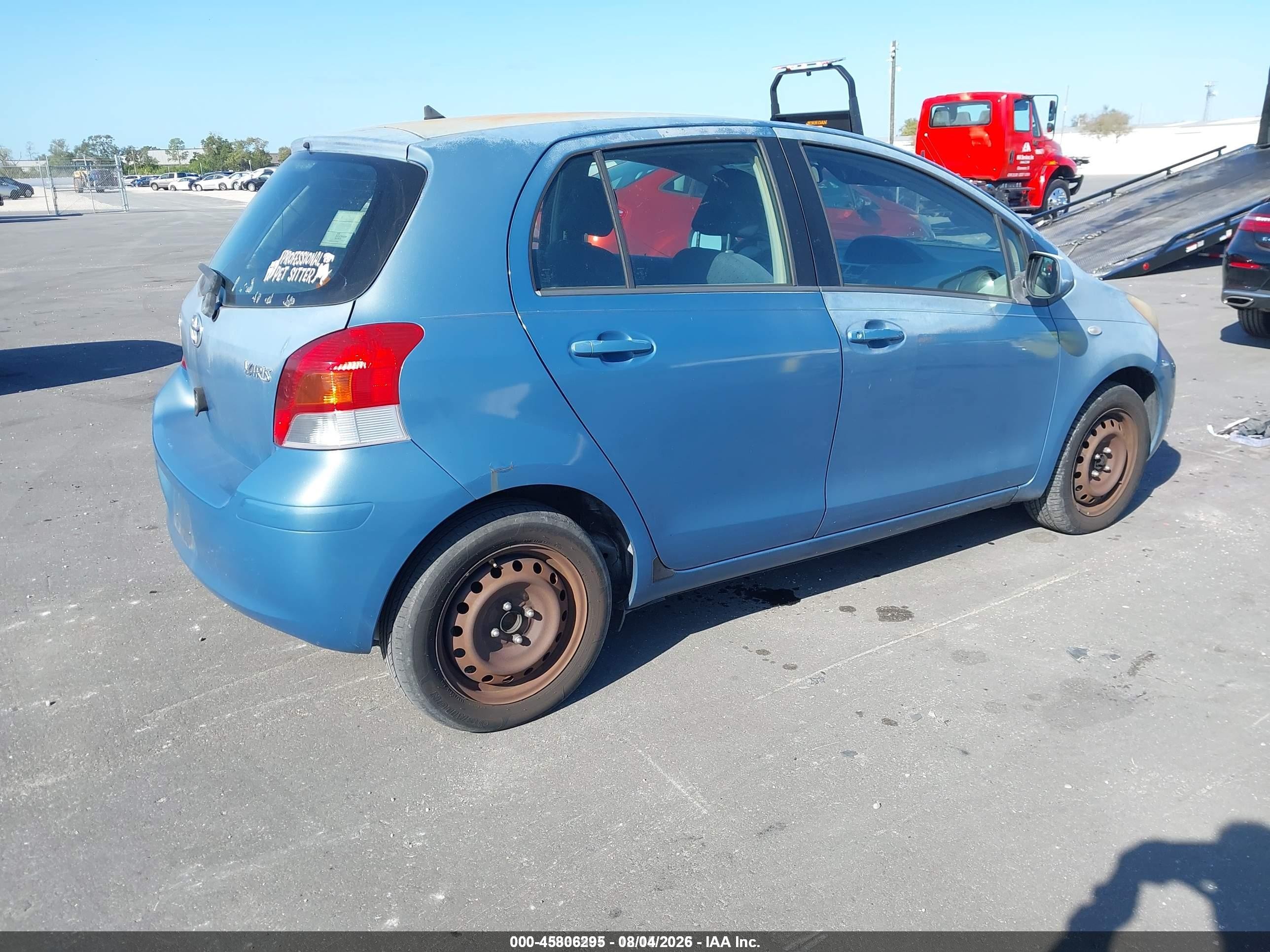 2009 Toyota Yaris   Blue vin: JTDKT903595231300