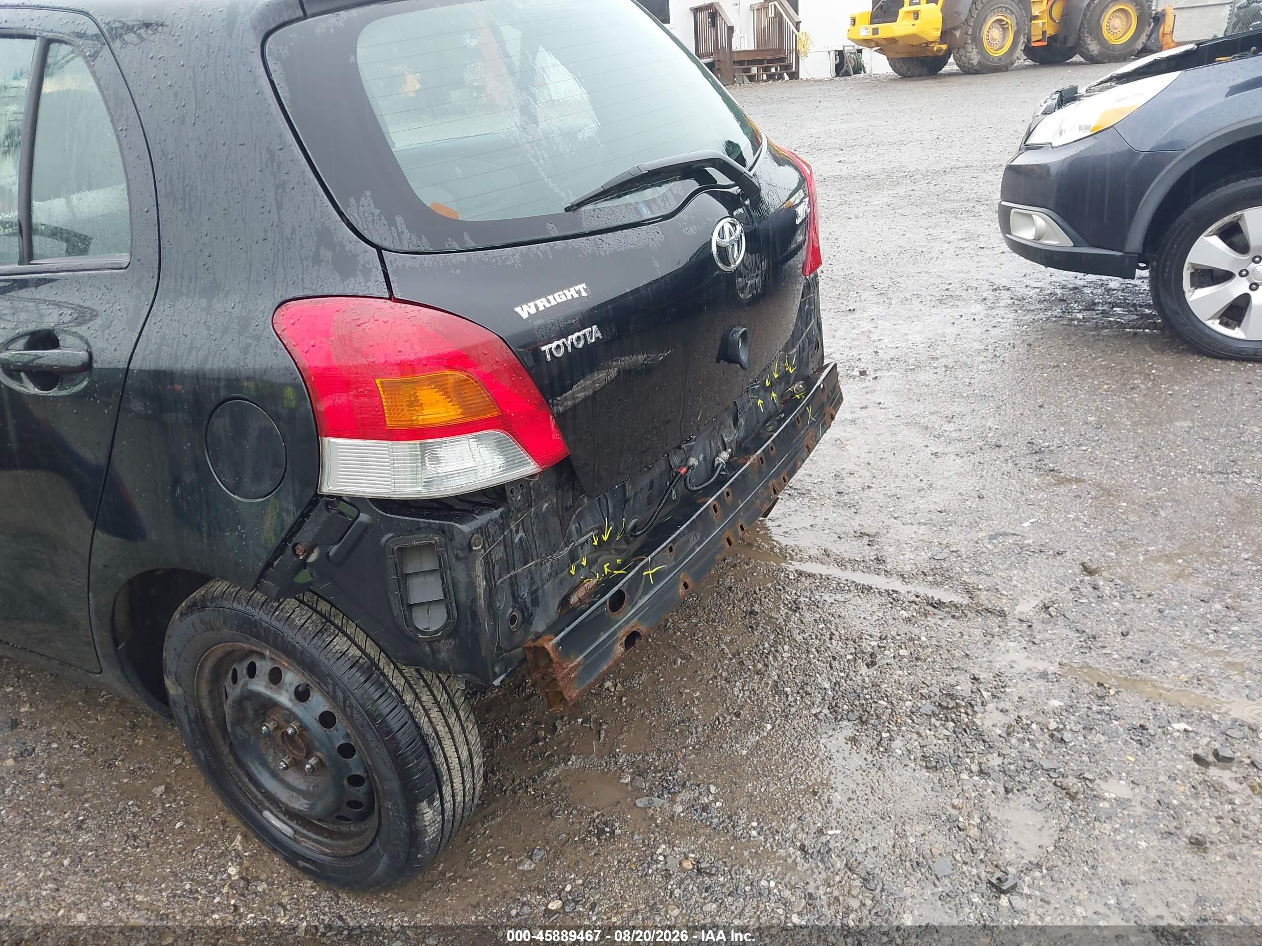 2009 Toyota Yaris   Black vin: JTDKT903795228852