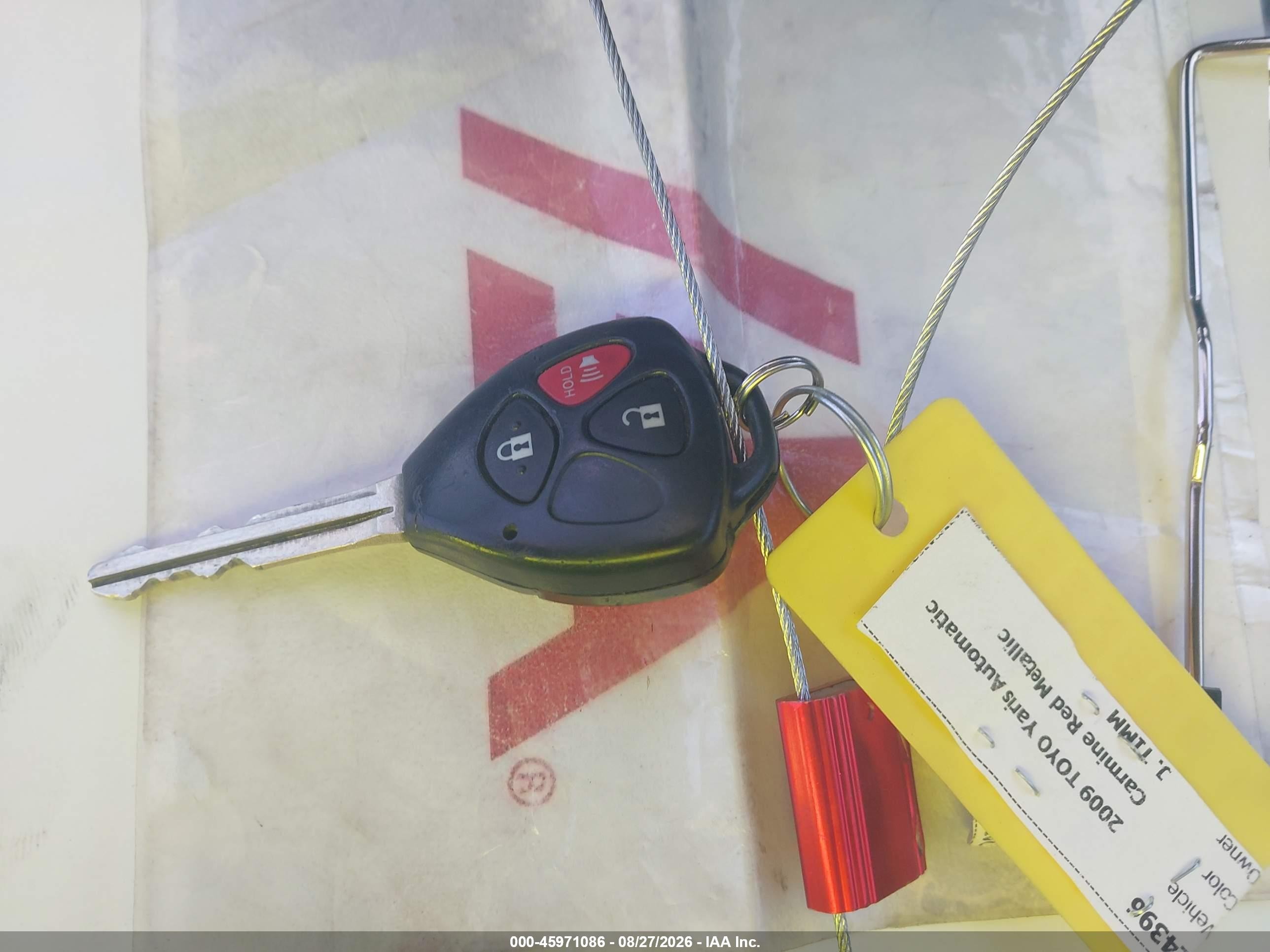 2009 Toyota Yaris   Burgundy vin: JTDKT903X95242602