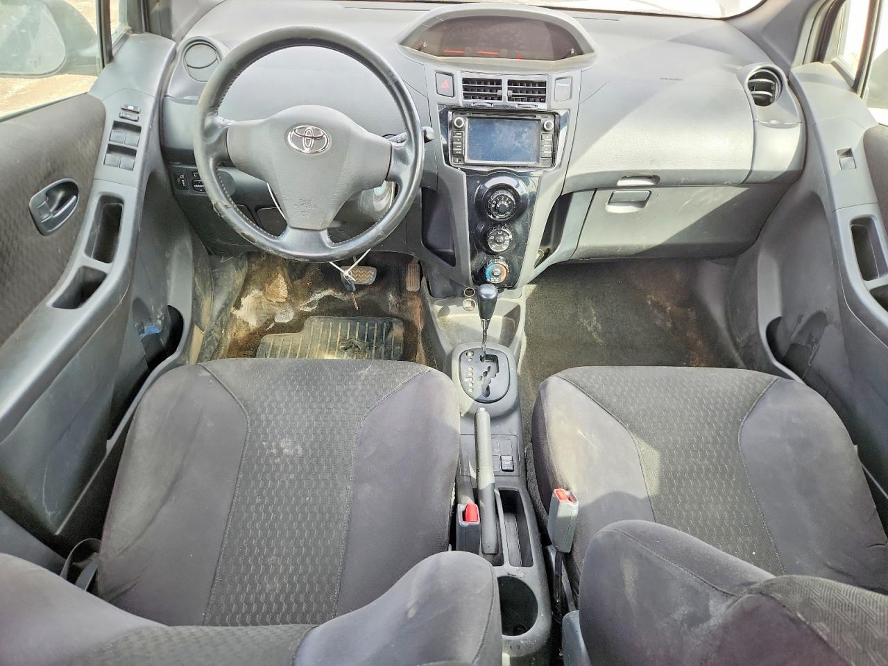 2006 Toyota Yaris Черный vin: JTDKT923165022869