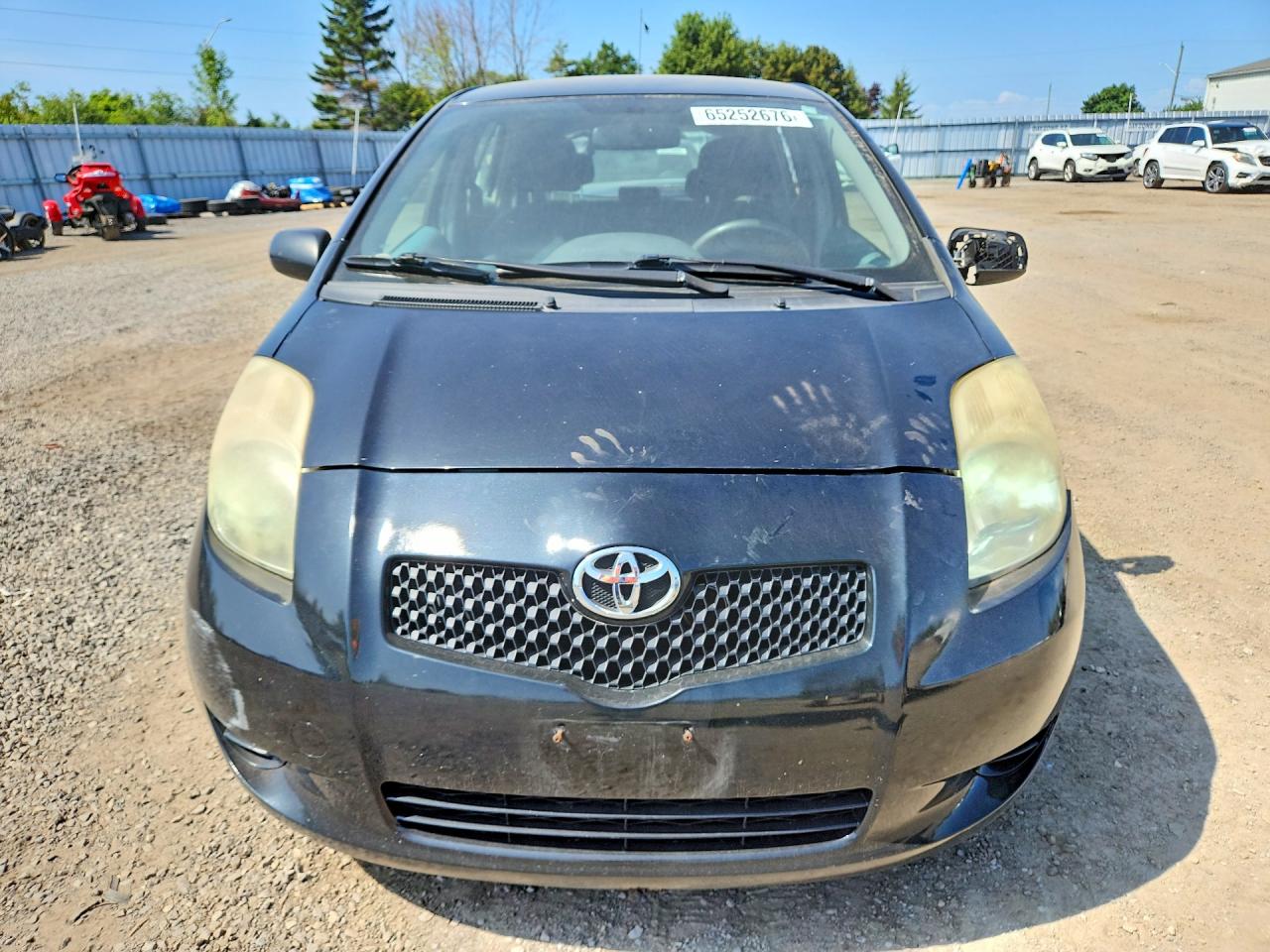 2007 Toyota Yaris Le Черный vin: JTDKT923675127862