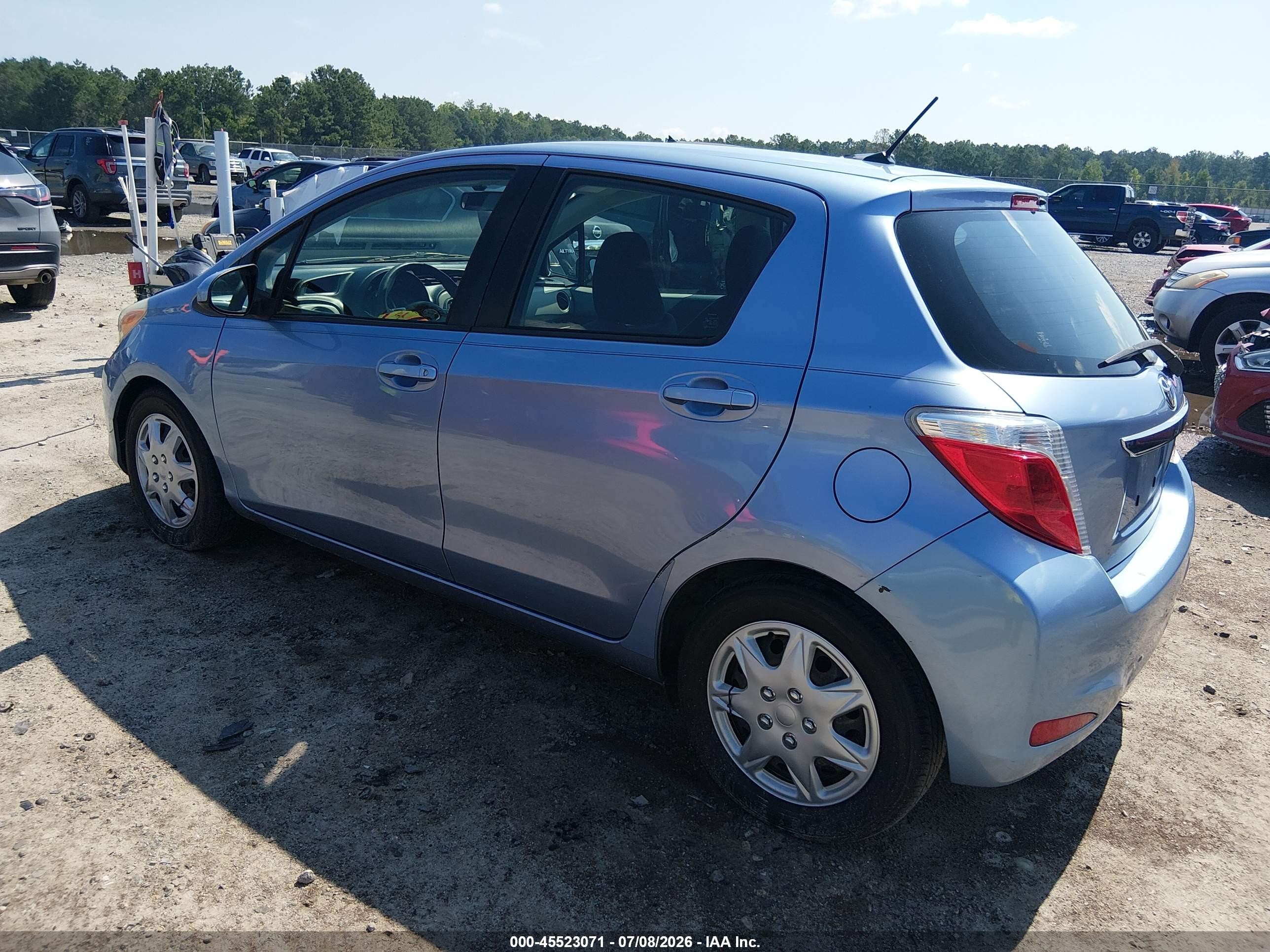 2012 Toyota Yaris Le Light Blue vin: JTDKTUD30CD500846