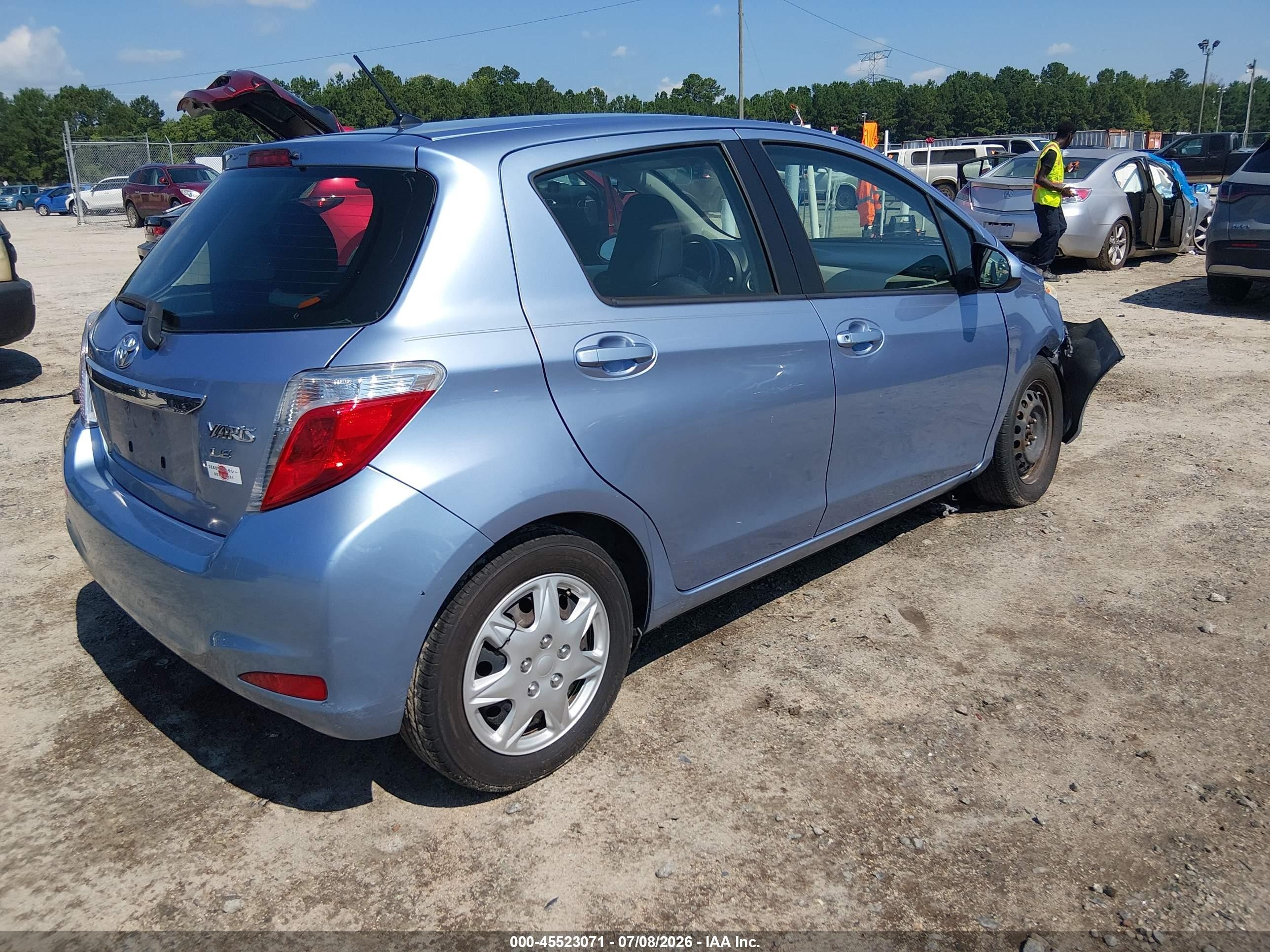 2012 Toyota Yaris Le Light Blue vin: JTDKTUD30CD500846