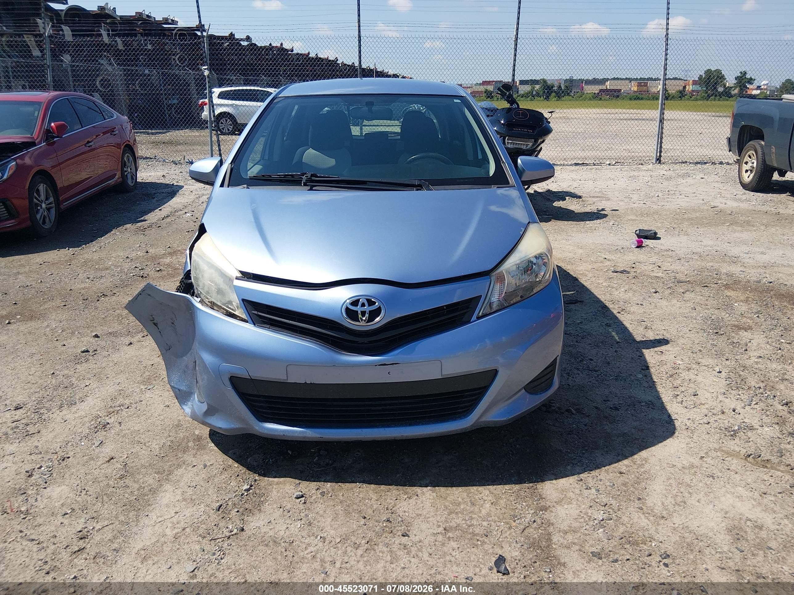 2012 Toyota Yaris Le Light Blue vin: JTDKTUD30CD500846