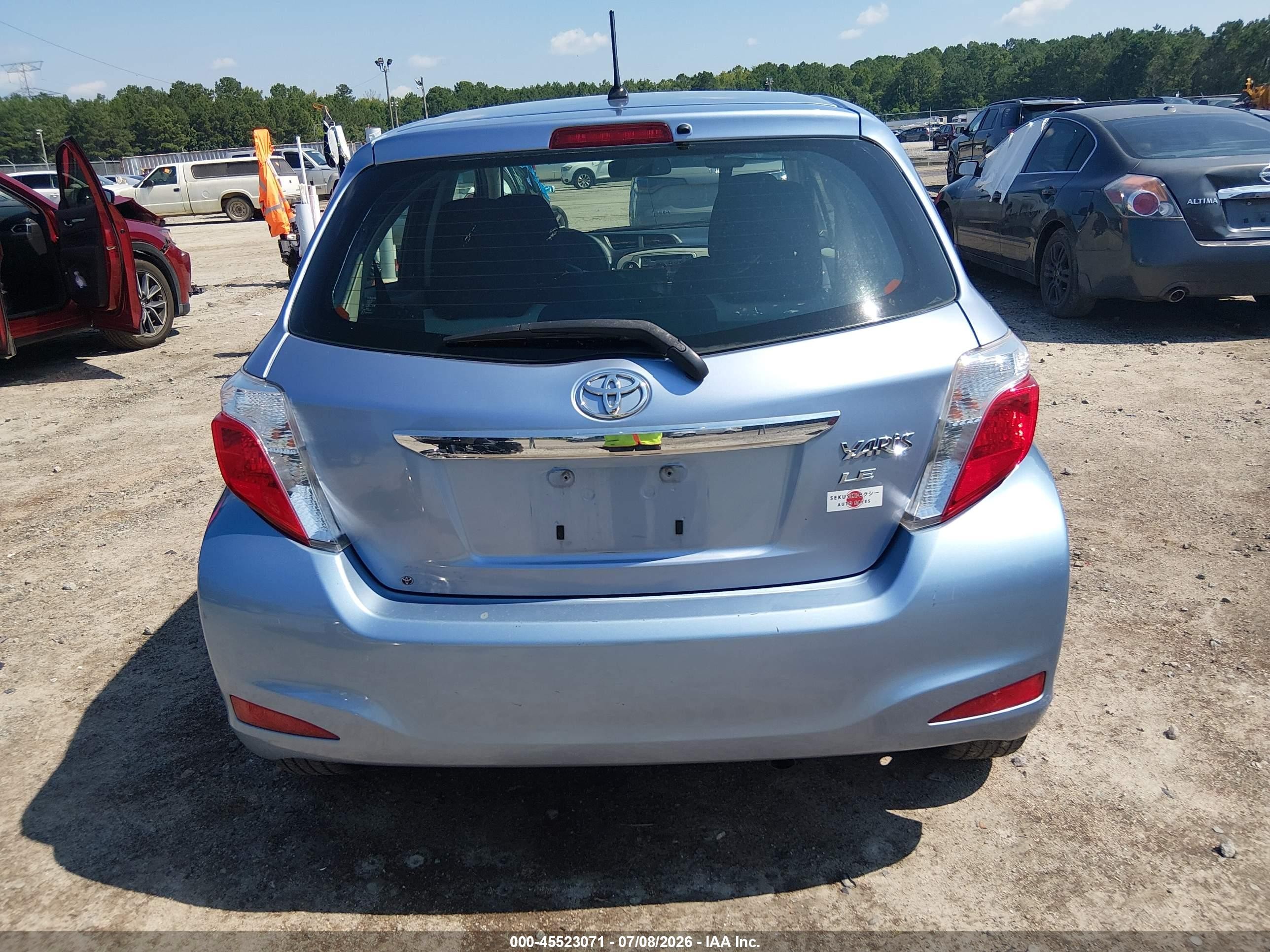 2012 Toyota Yaris Le Light Blue vin: JTDKTUD30CD500846