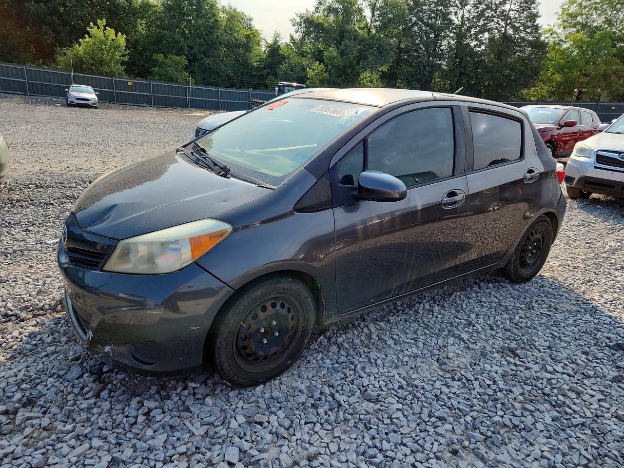 2012 Toyota Yaris 5-door Le Серый vin: JTDKTUD30CD524211