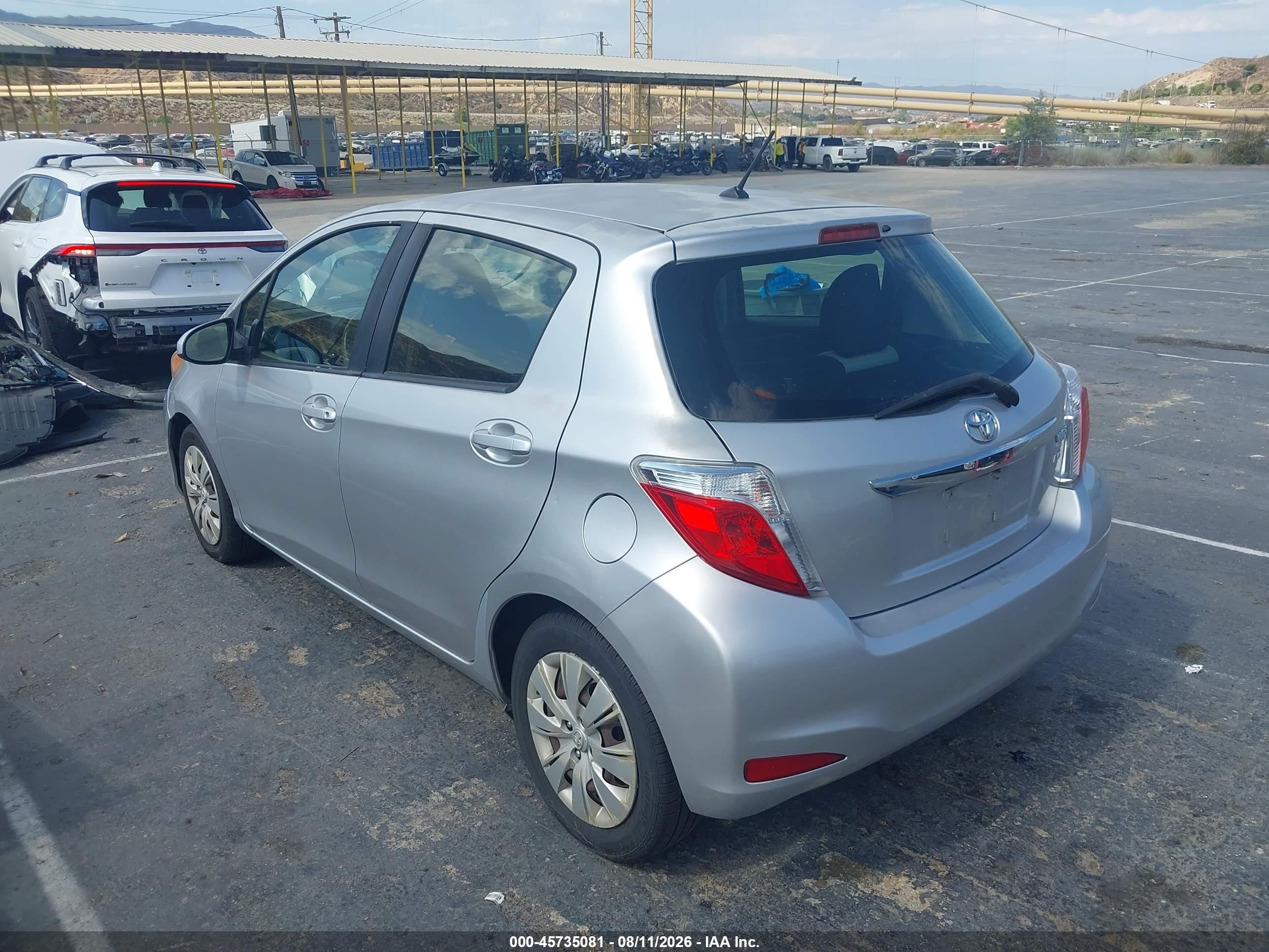 2012 Toyota Yaris Le Silver vin: JTDKTUD30CD531739