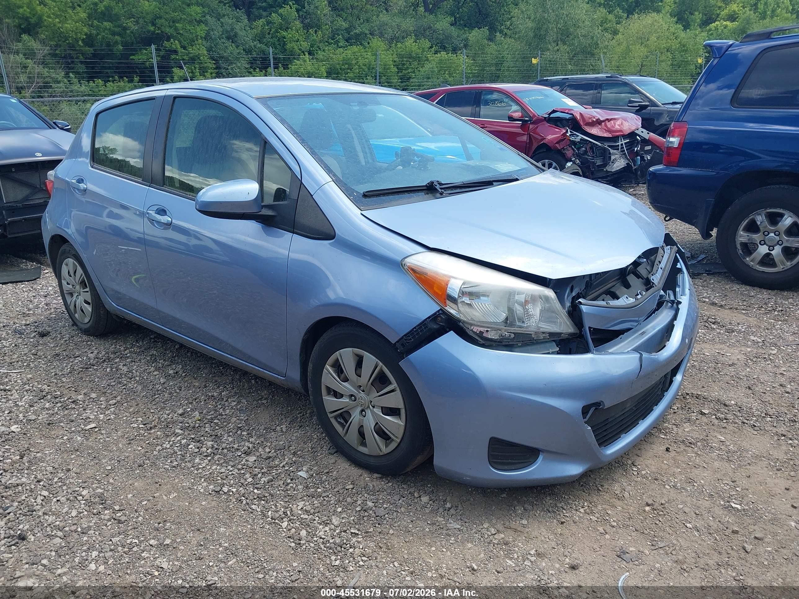 2012 Toyota Yaris Le Blue vin: JTDKTUD30CD539162