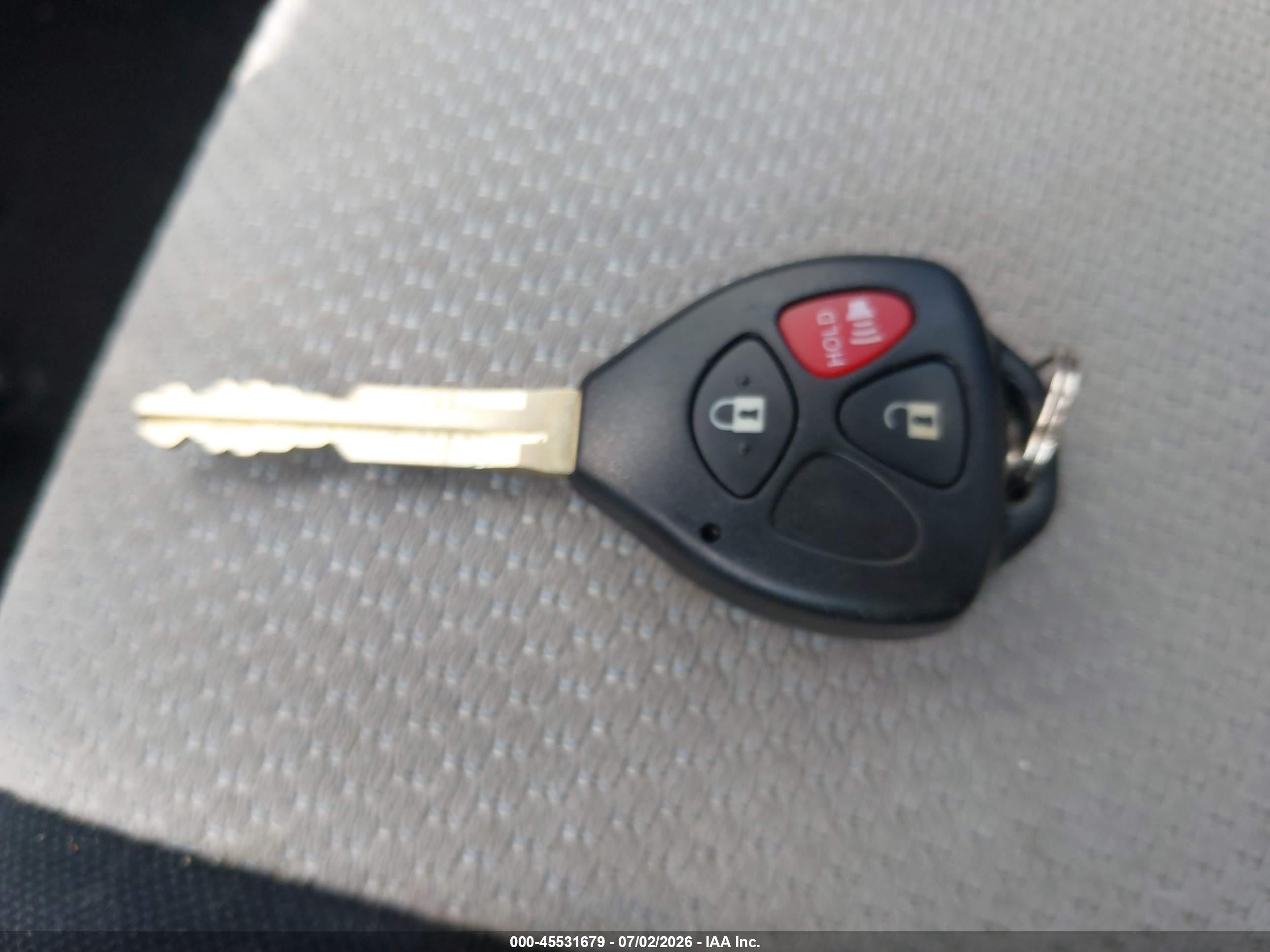 2012 Toyota Yaris Le Blue vin: JTDKTUD30CD539162