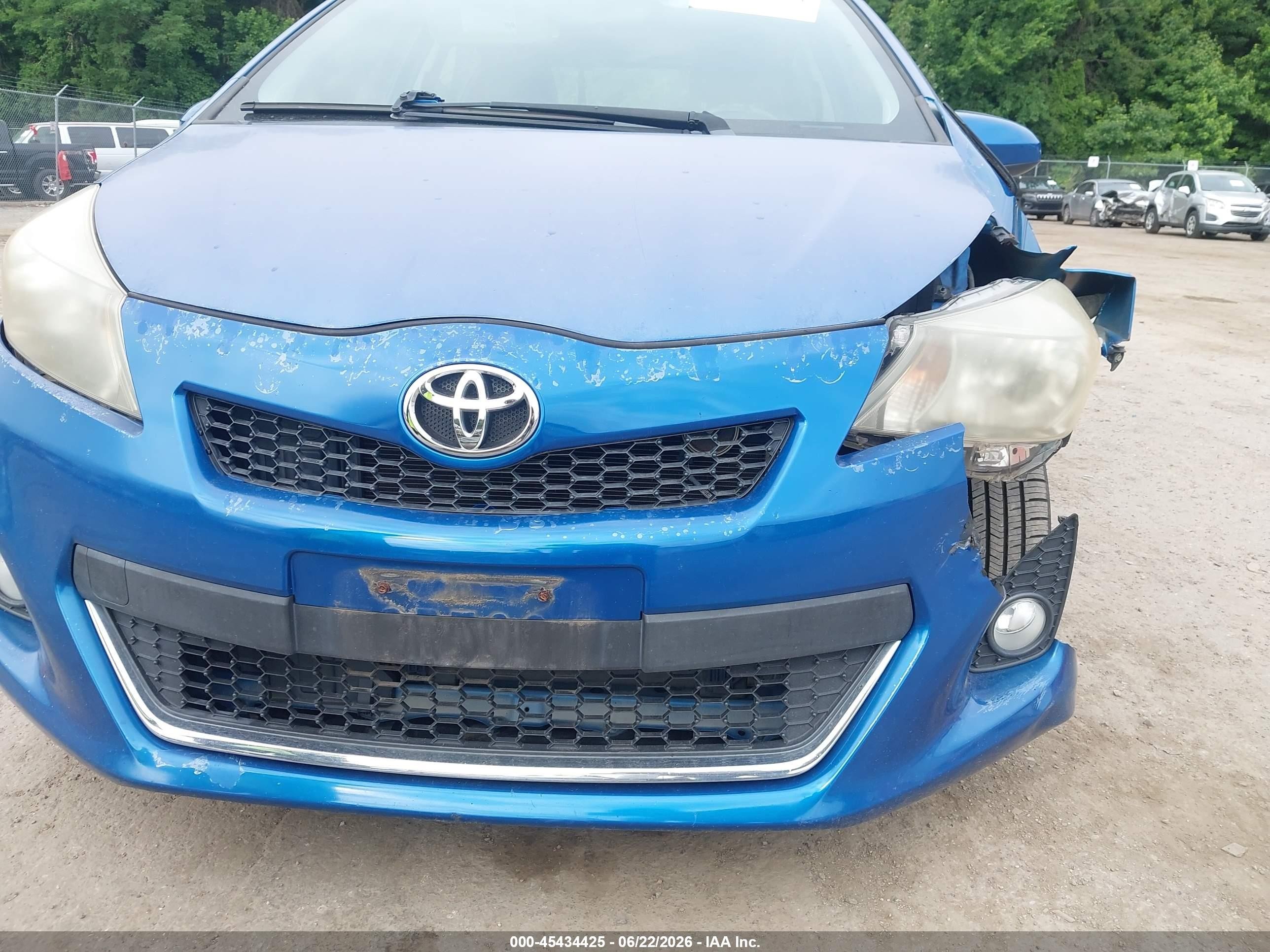 2013 Toyota Yaris   Blue vin: JTDKTUD30DD571479