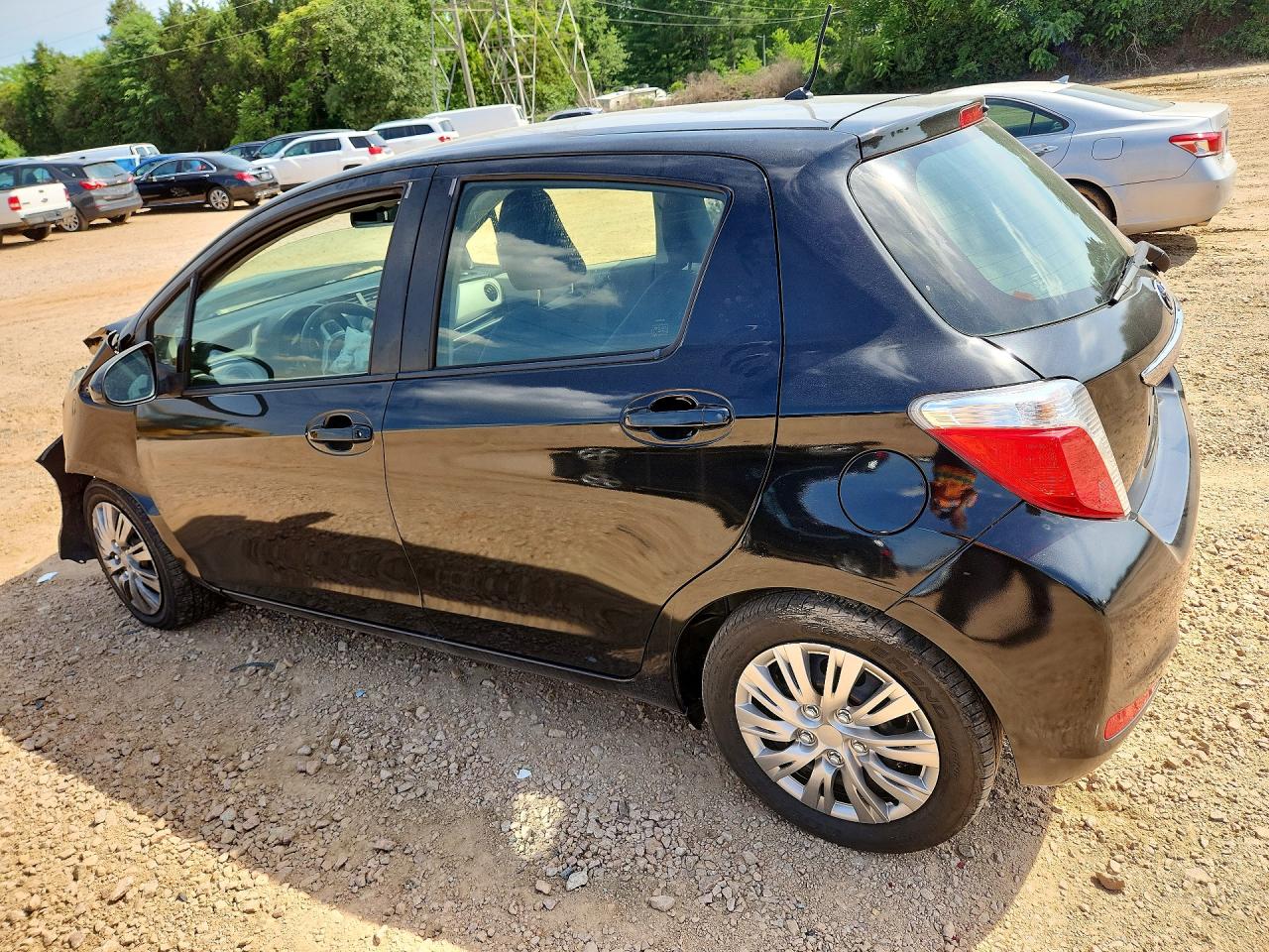 2012 Toyota Yaris 5-door L Black vin: JTDKTUD32CD533802