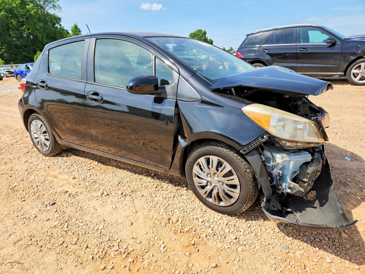 2012 Toyota Yaris 5-door L Black vin: JTDKTUD32CD533802