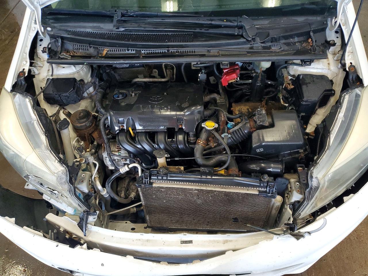 2014 Toyota Yaris 5-door Le Белый vin: JTDKTUD32ED579200