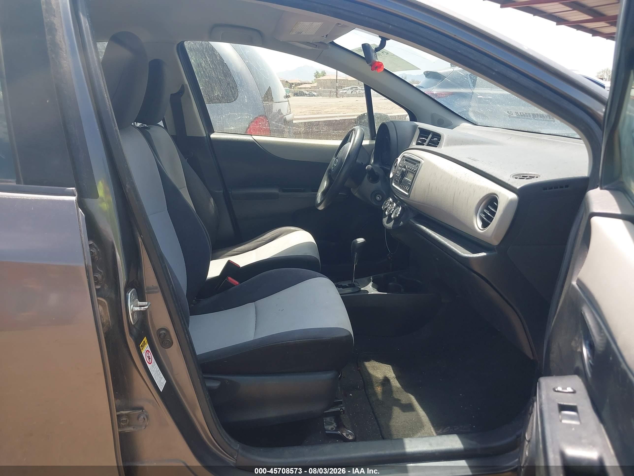 2014 Toyota Yaris Le (tmc/cbu Plant) Gray vin: JTDKTUD32ED579486