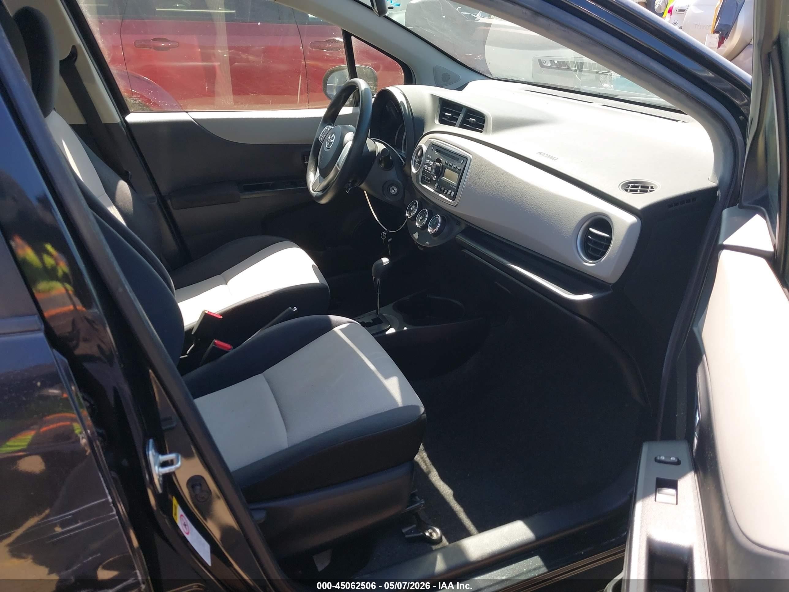2014 Toyota Yaris Le (tmc/cbu Plant) Black vin: JTDKTUD32ED580105
