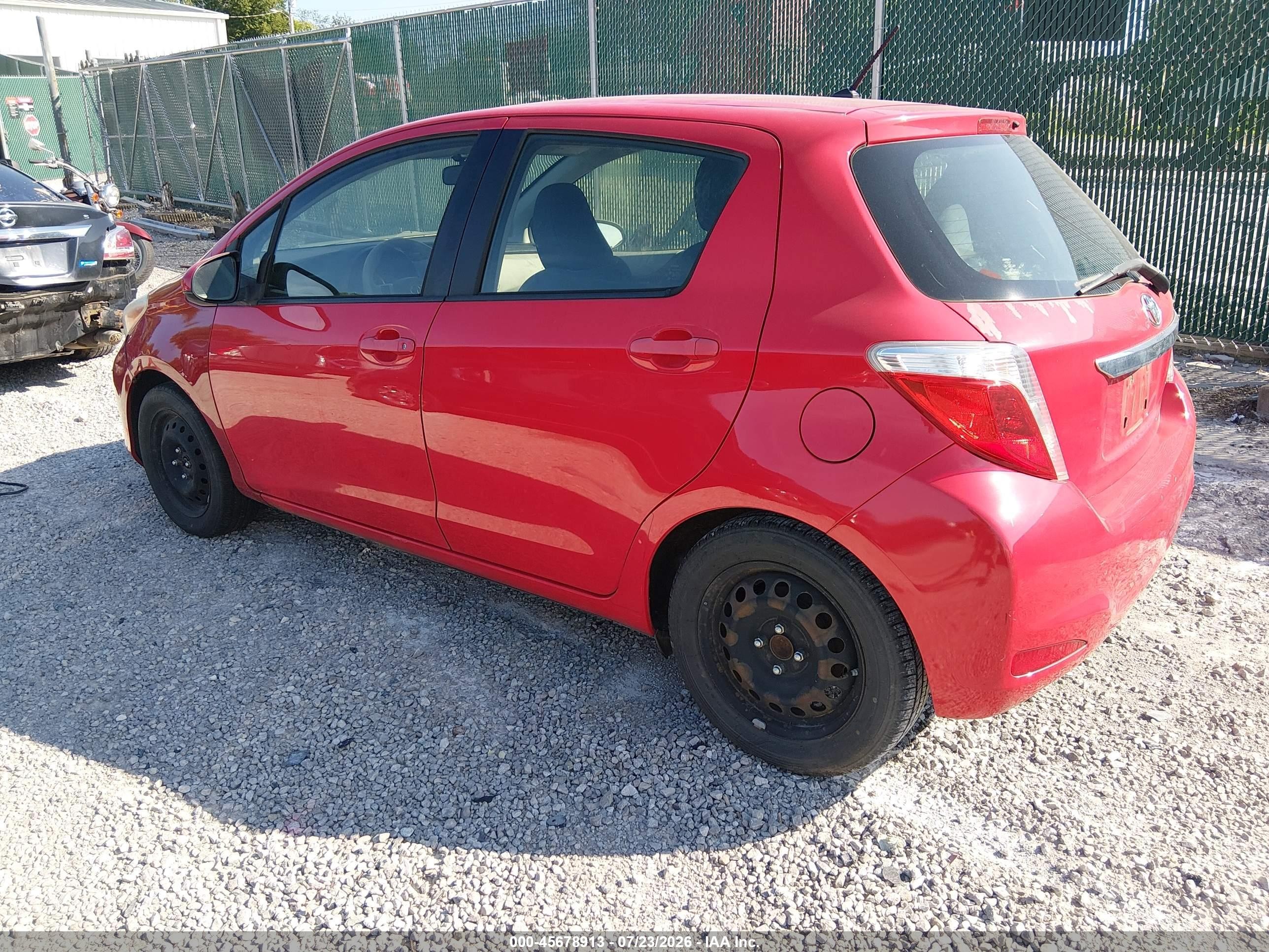 2014 Toyota Yaris Le (tmc/cbu Plant) Red vin: JTDKTUD32ED591556