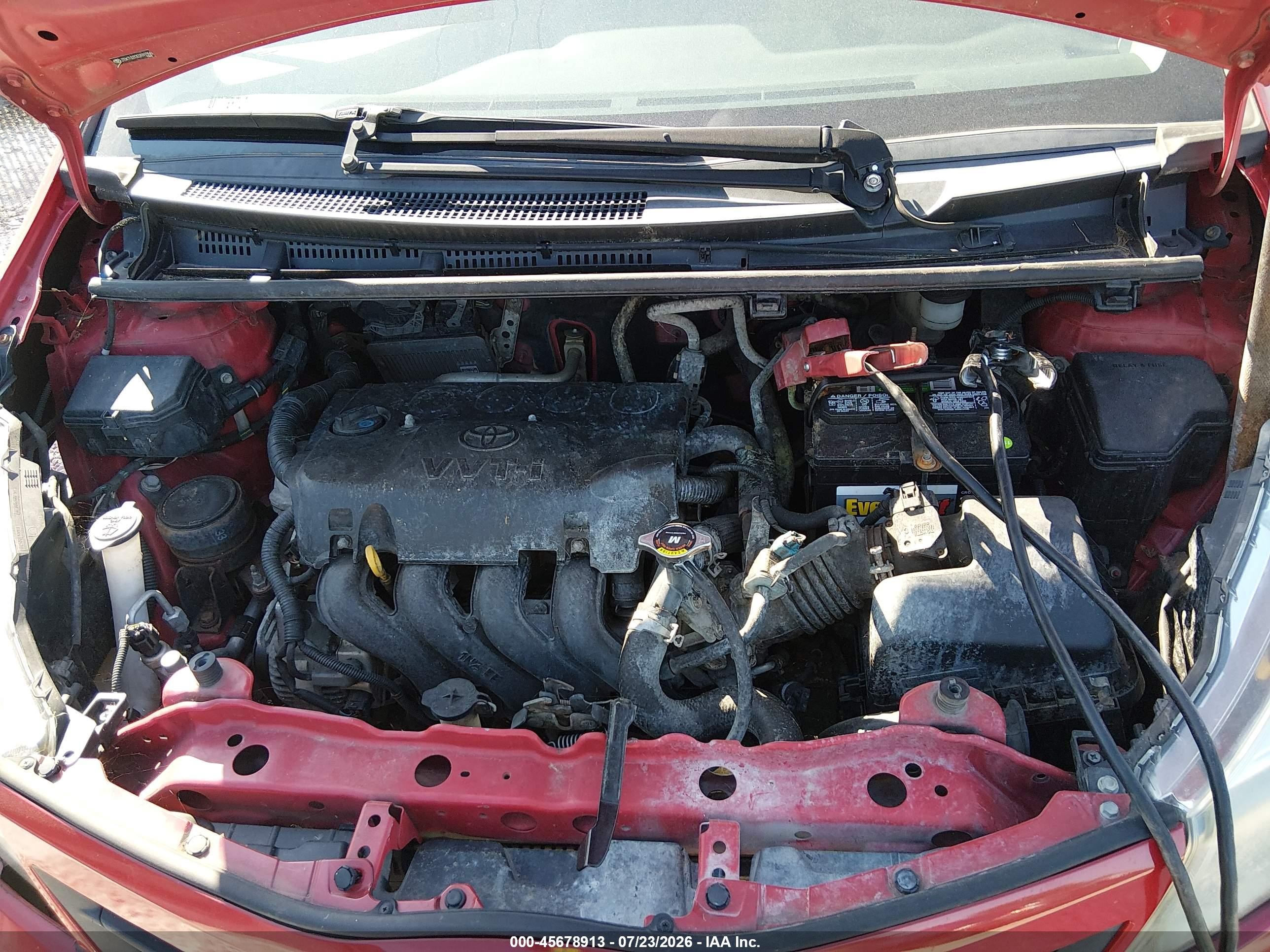2014 Toyota Yaris Le (tmc/cbu Plant) Red vin: JTDKTUD32ED591556