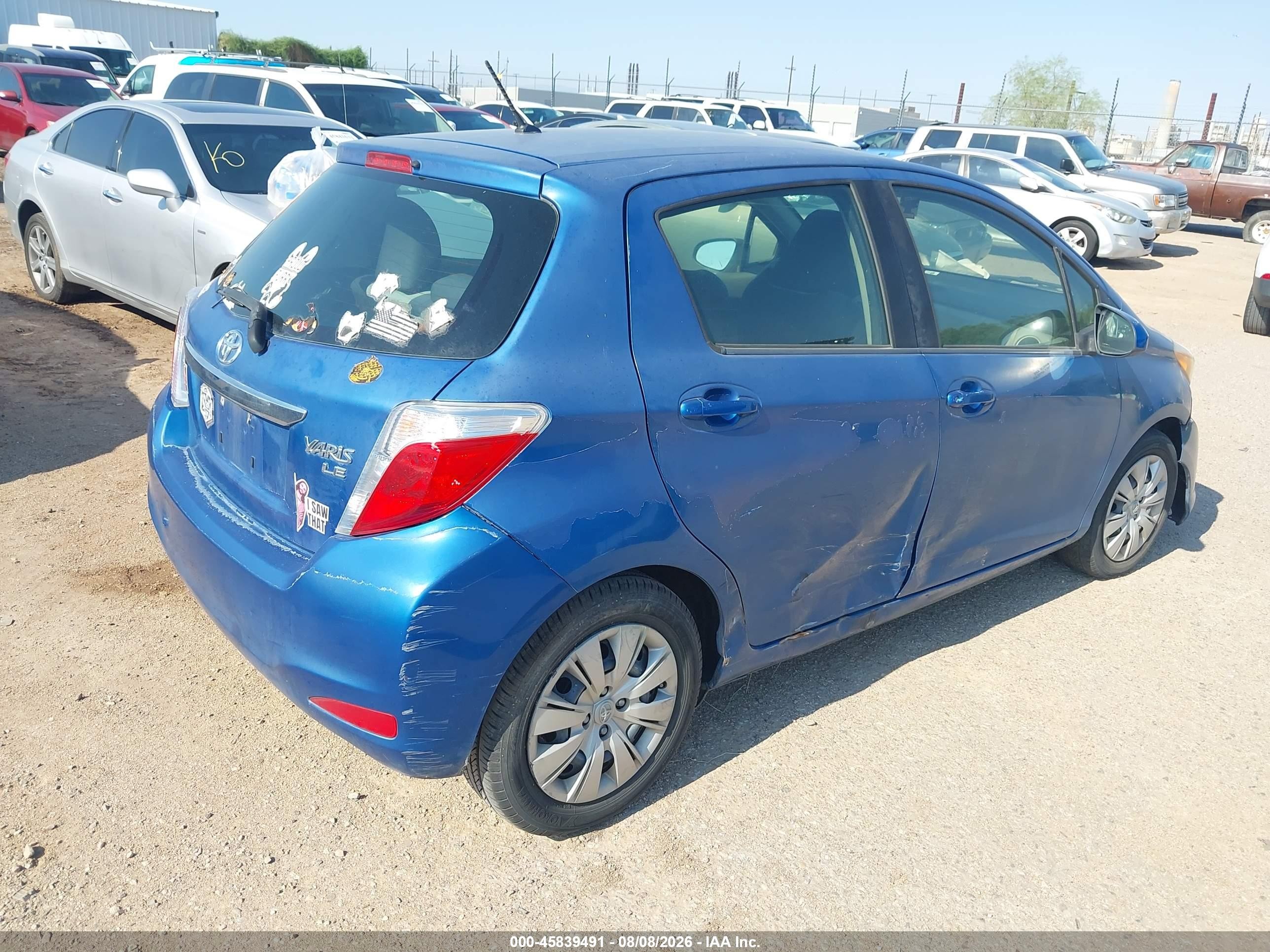 2014 Toyota Yaris Le (tmc/cbu Plant) Синий vin: JTDKTUD33ED591730