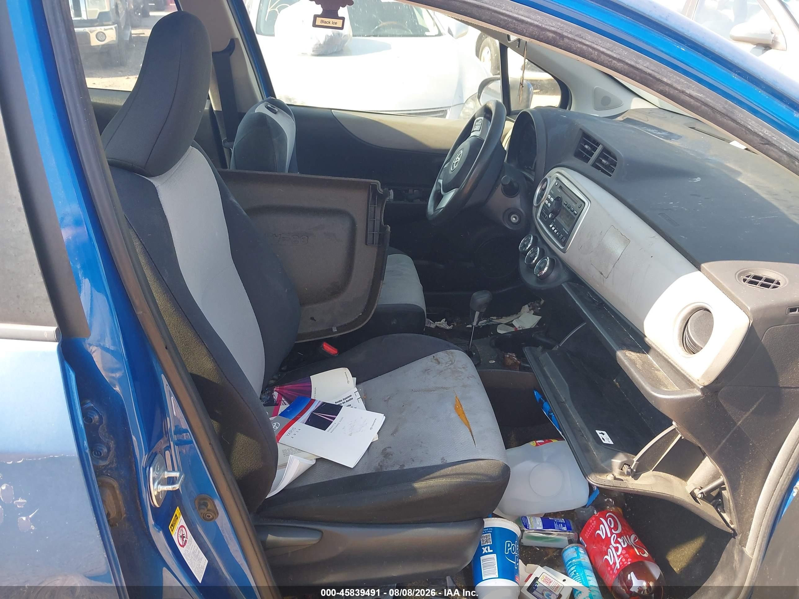2014 Toyota Yaris Le (tmc/cbu Plant) Синий vin: JTDKTUD33ED591730