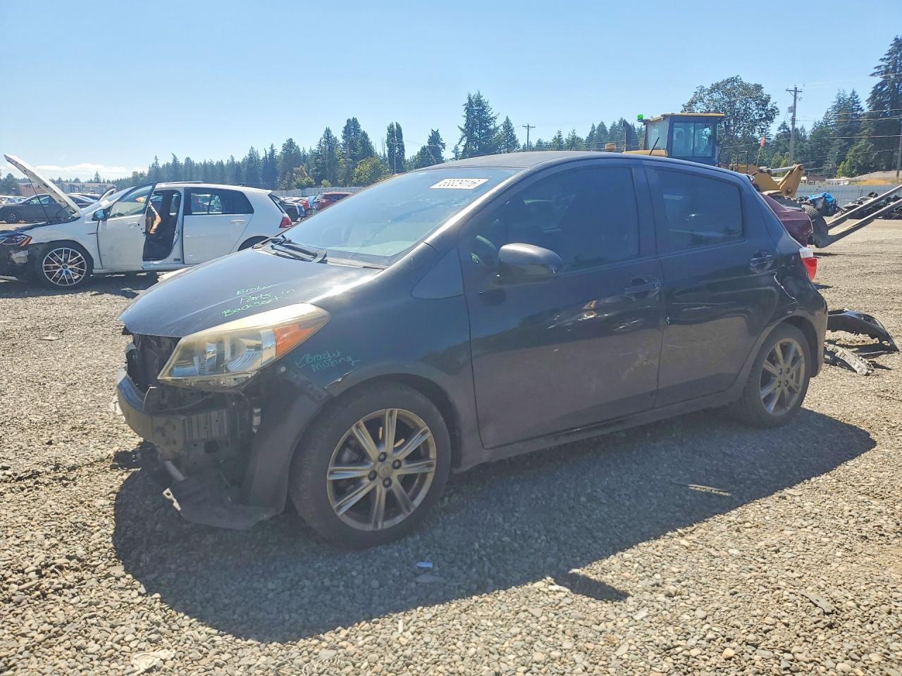 2014 Toyota Yaris 5-door Se Черный vin: JTDKTUD33ED592909