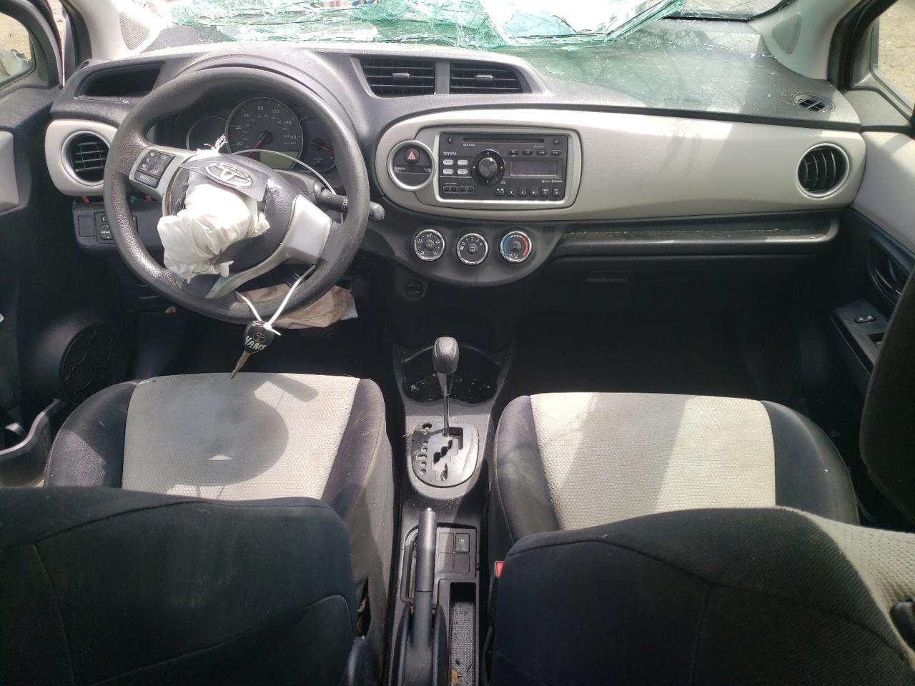 2013 Toyota Yaris Gray vin: JTDKTUD34DD545550