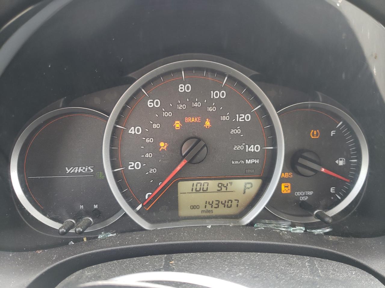 2013 Toyota Yaris Gray vin: JTDKTUD34DD545550